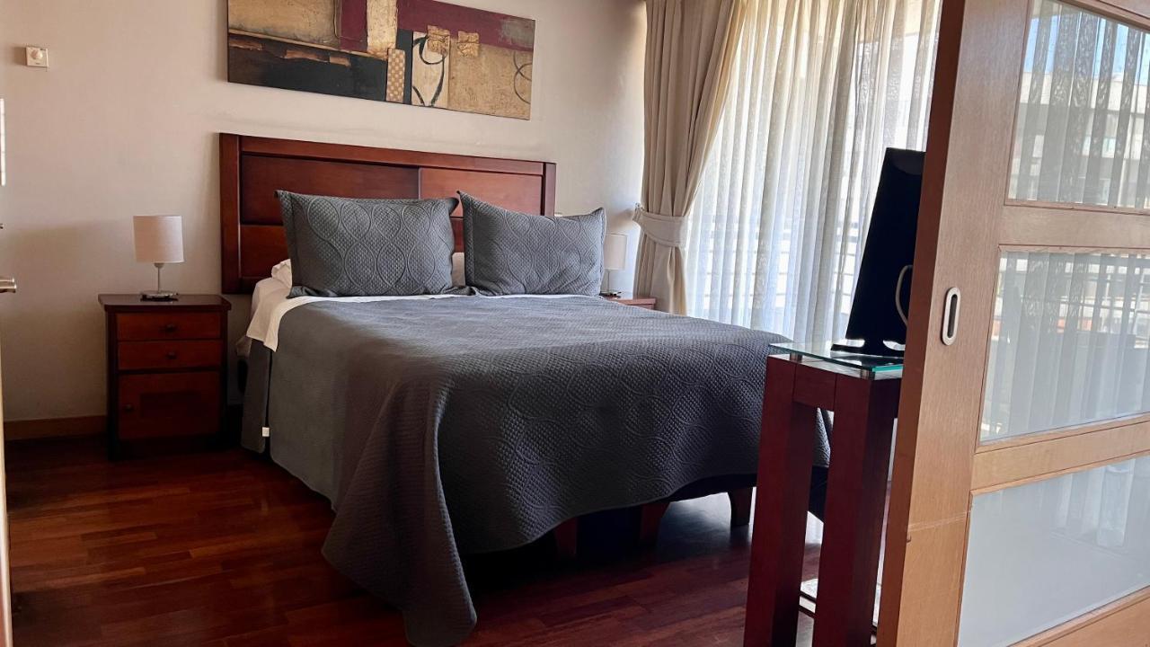 Centro Leones Apartment