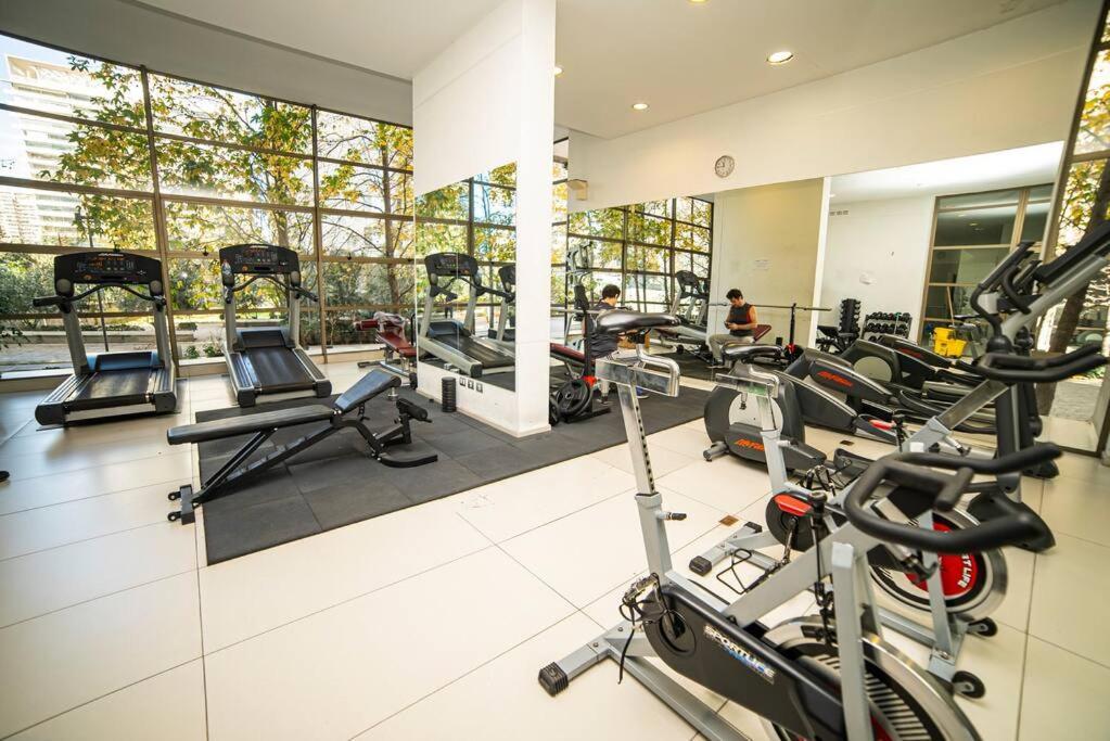 Condes, Al Lado De Marriott Y Parque Arauco, Ideal Trabajo, Salud Y Vacaciones Apartamento Santiago de Chile