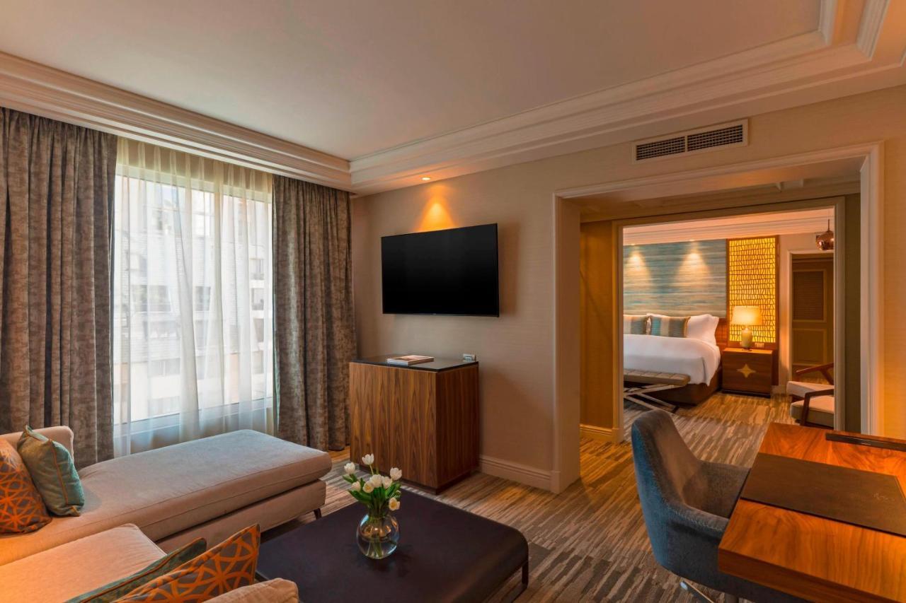 Hotel The Ritz-carlton,