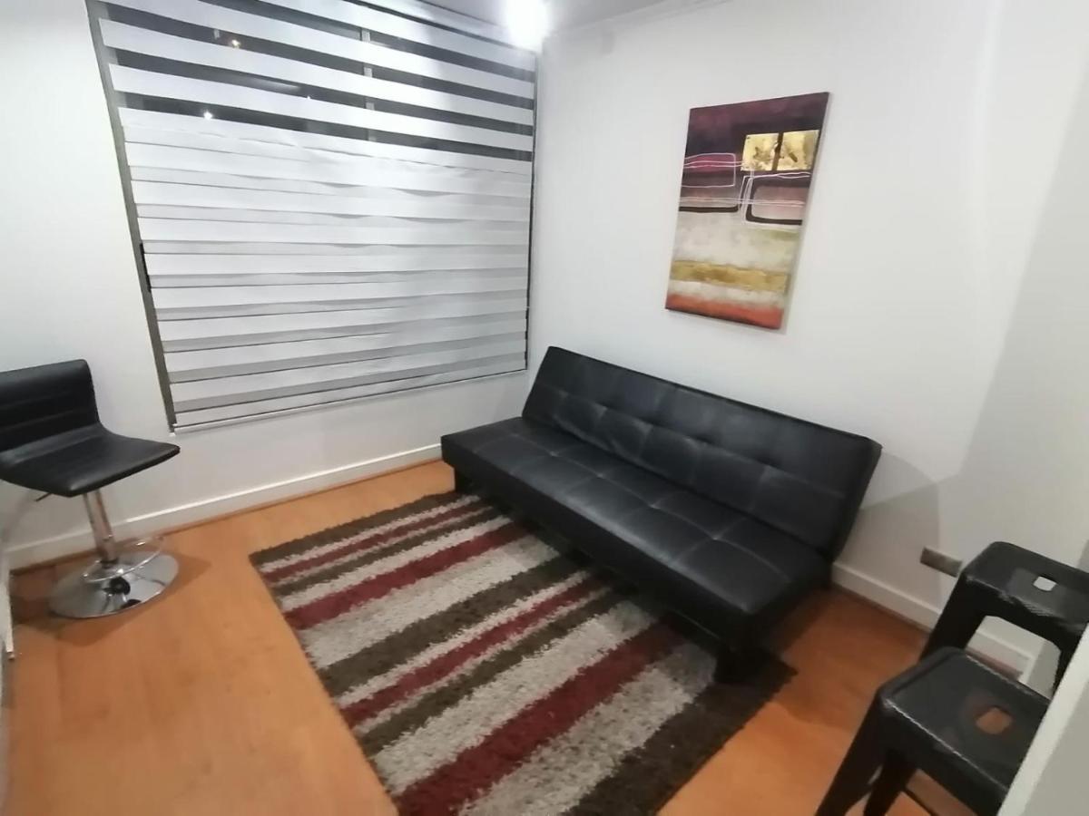Departamentos Amoblados V&v Apartment Santiago