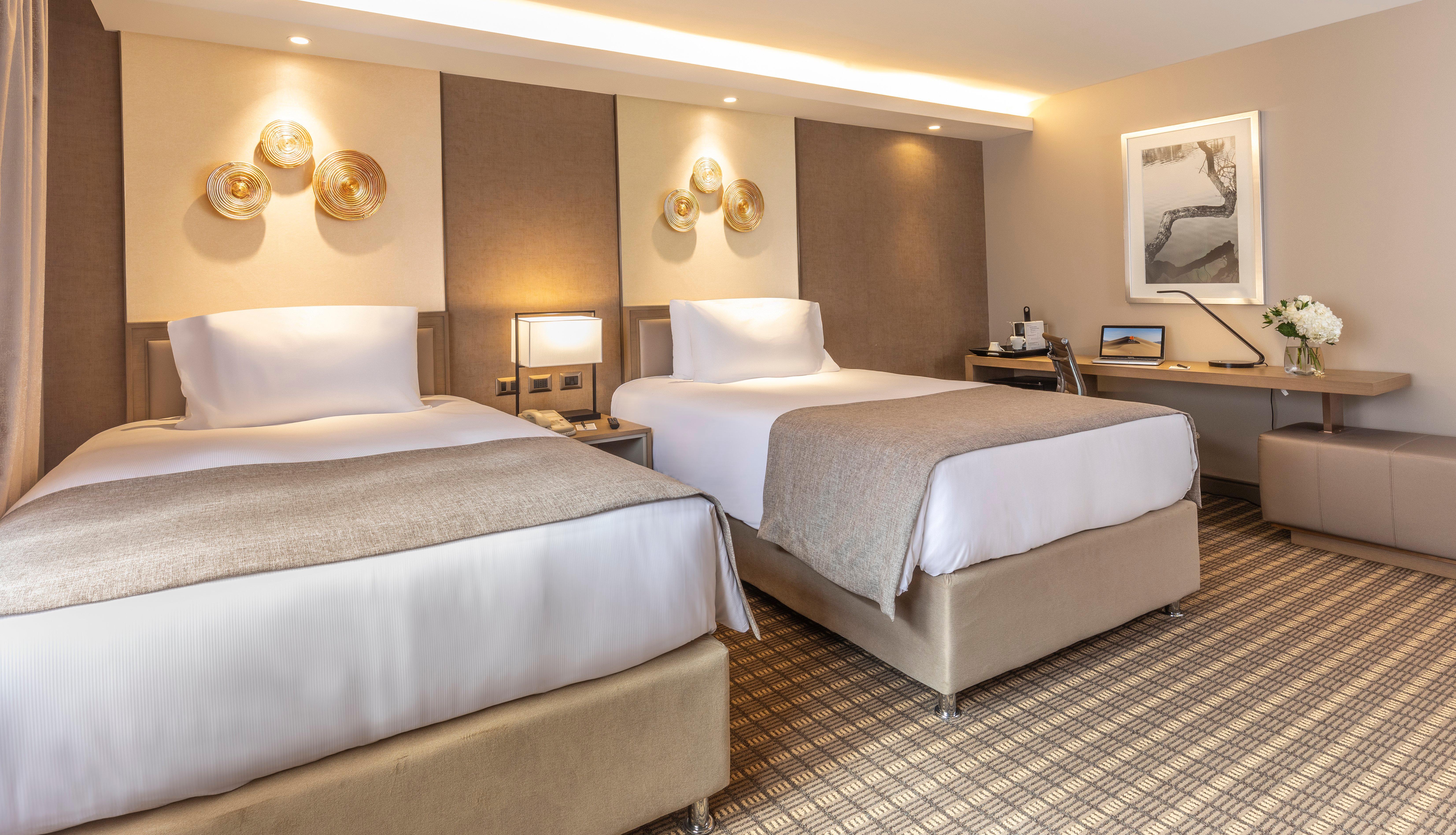 Intercontinental By Ihg 5*