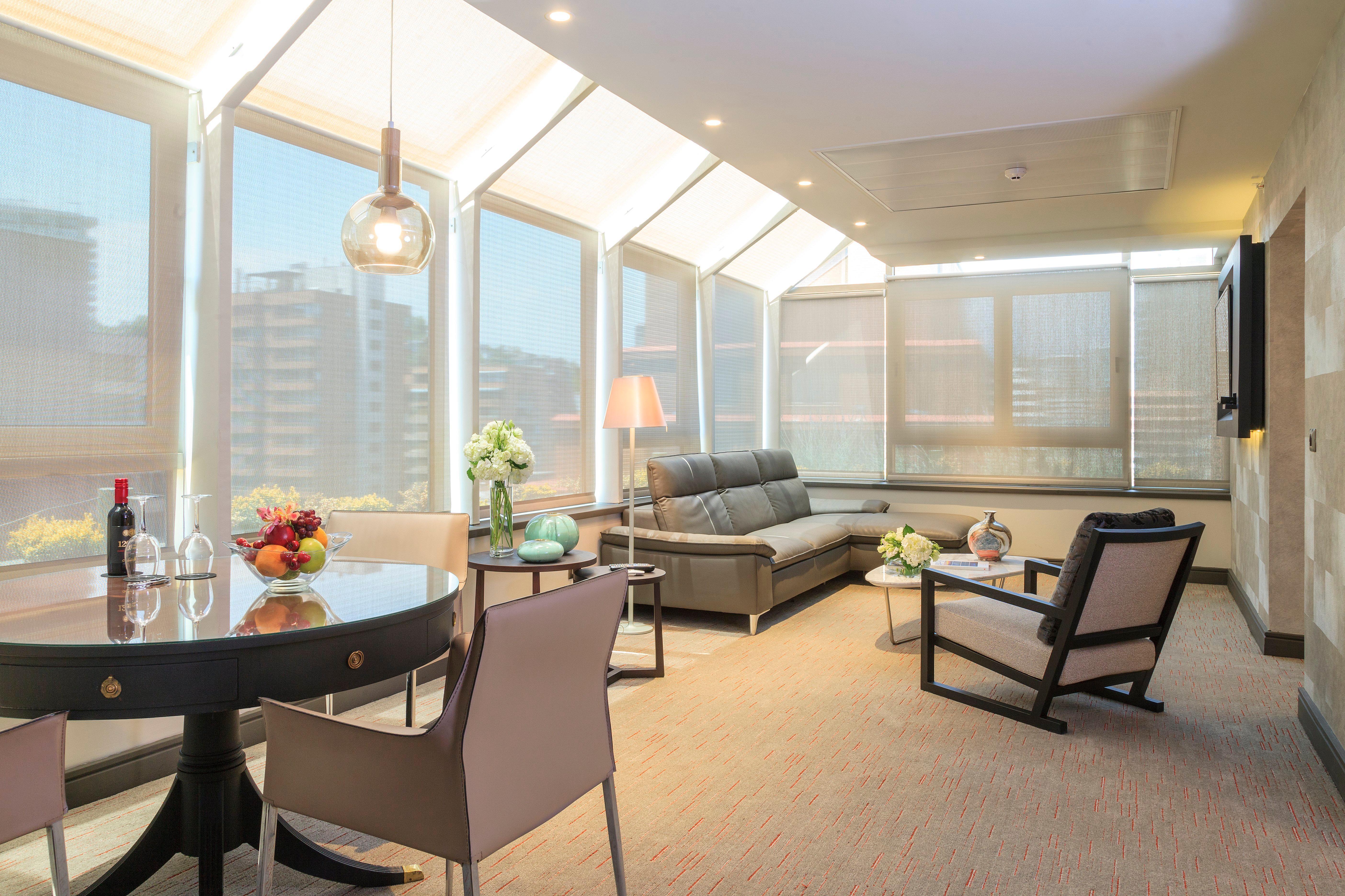 Intercontinental By Ihg Hotel 5*