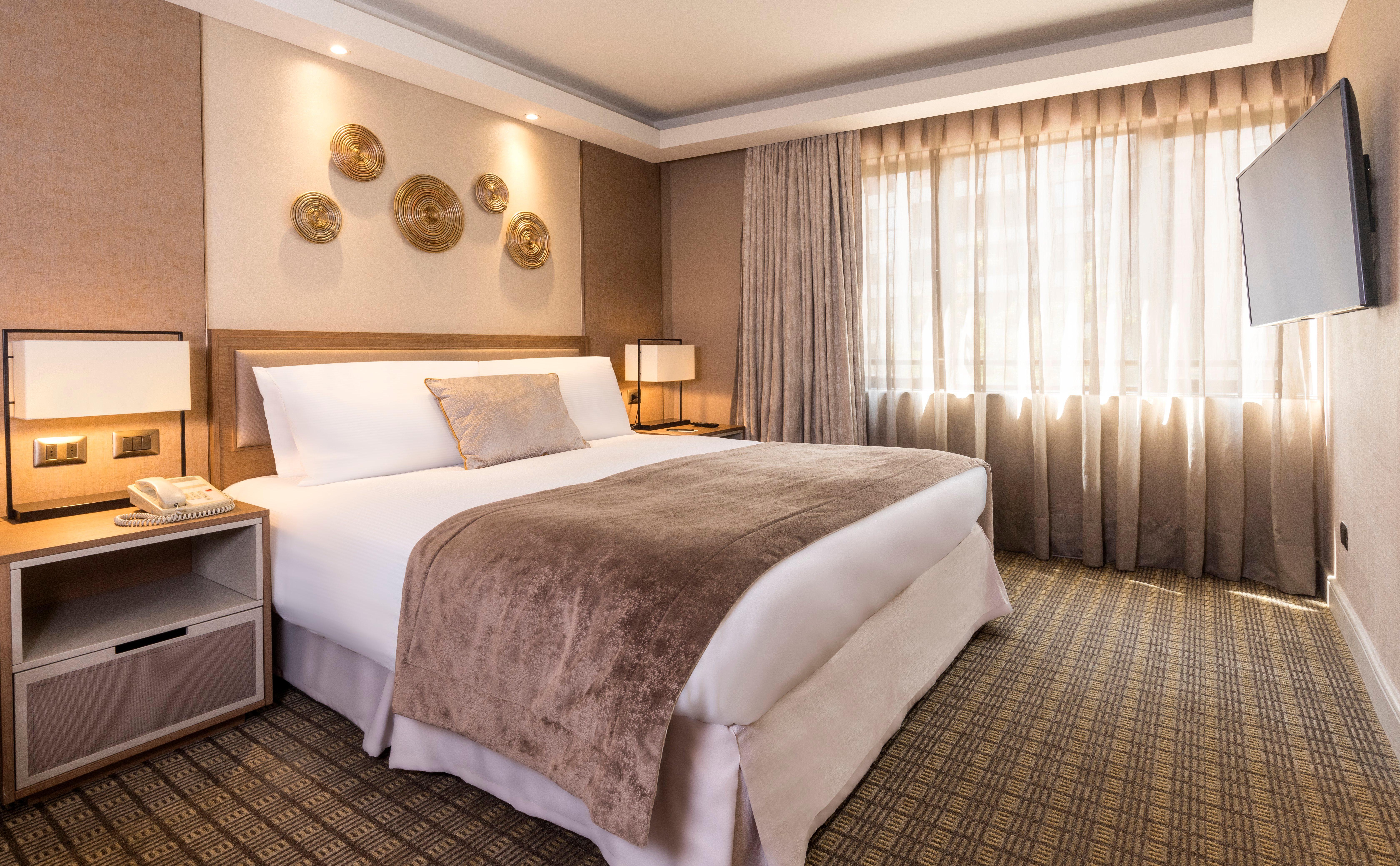 Intercontinental By Ihg Hotel
