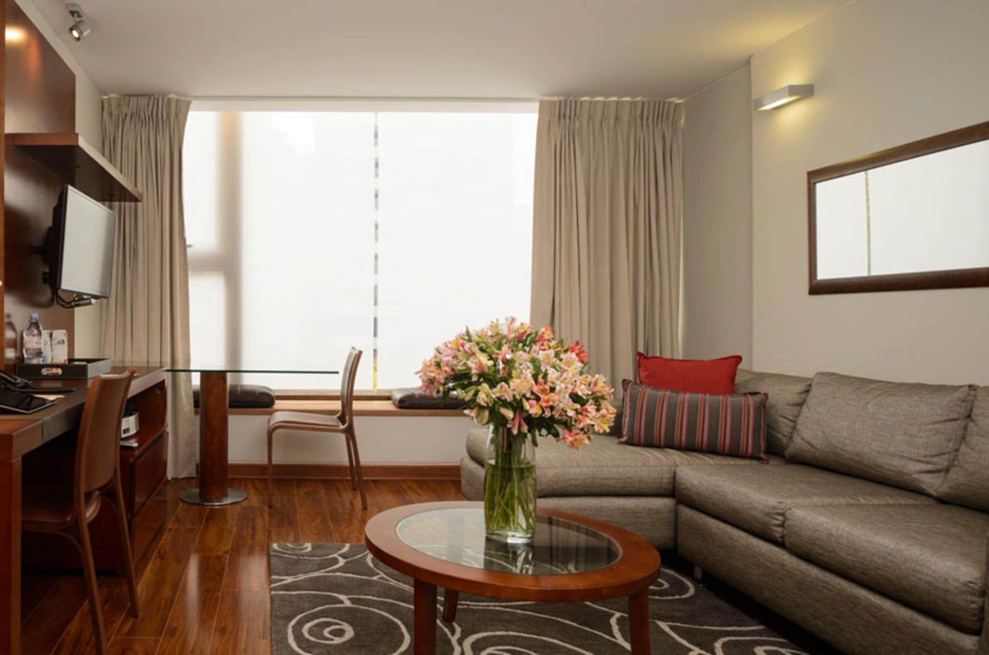 Select Elegant By Time & Apartahotel Santiago de Chile