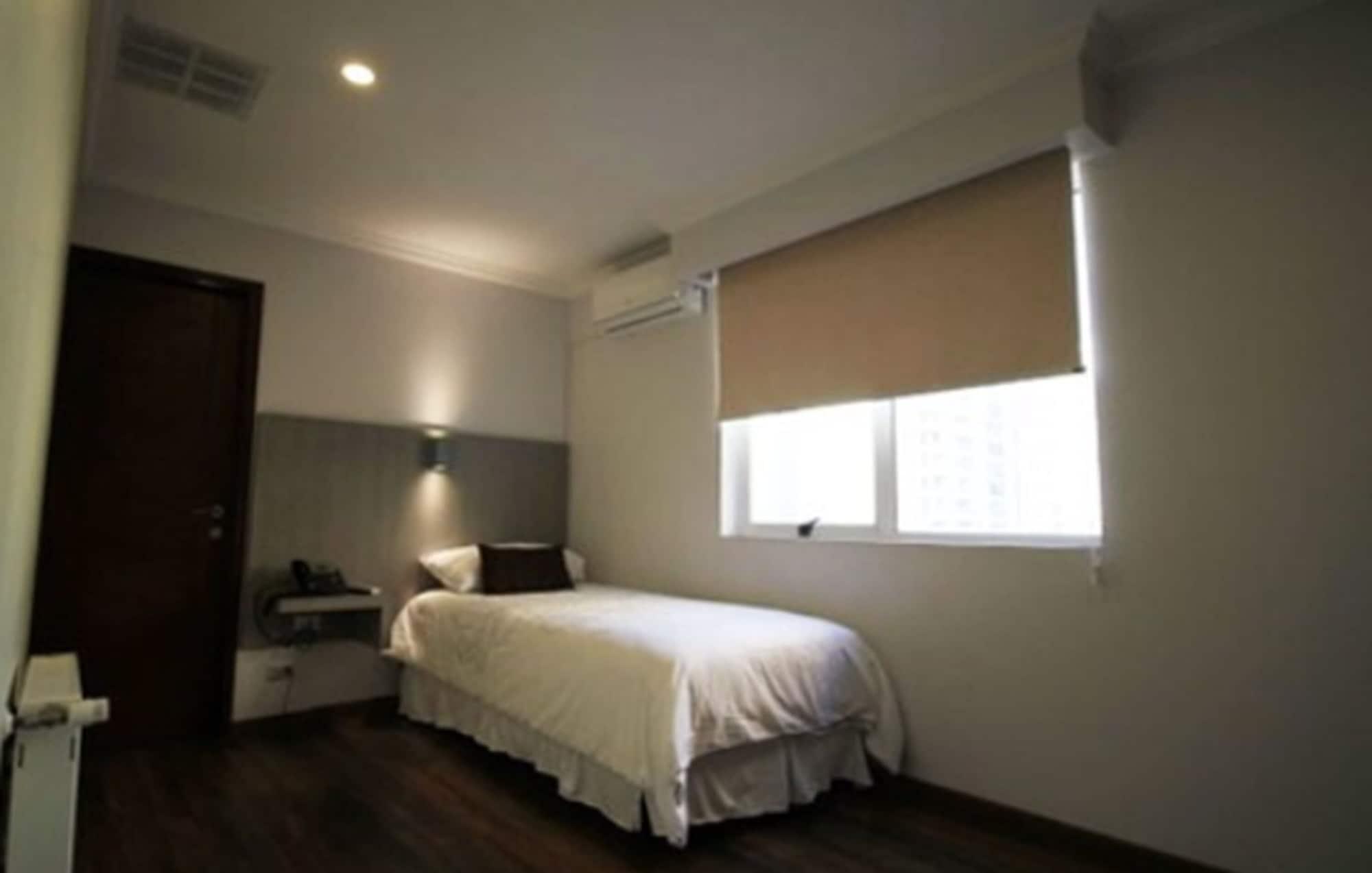 Hotel Elisa Cole 3*