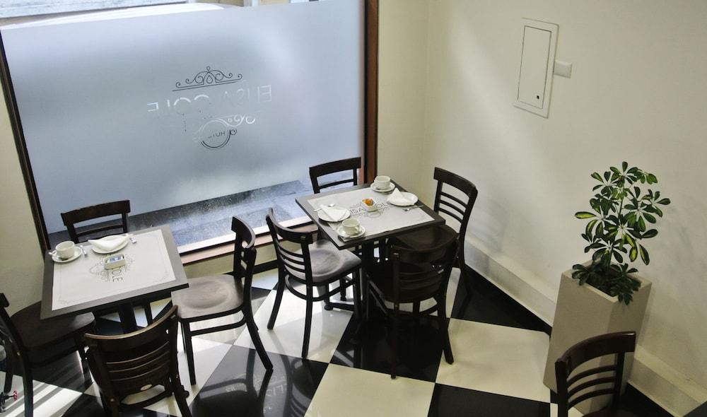 Hotel Elisa Cole