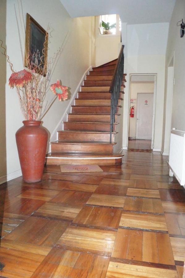 Residencial Metro Republica * Santiago