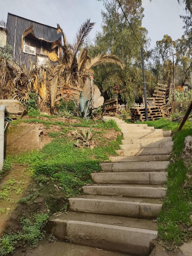 Nuevovalpo Hillside