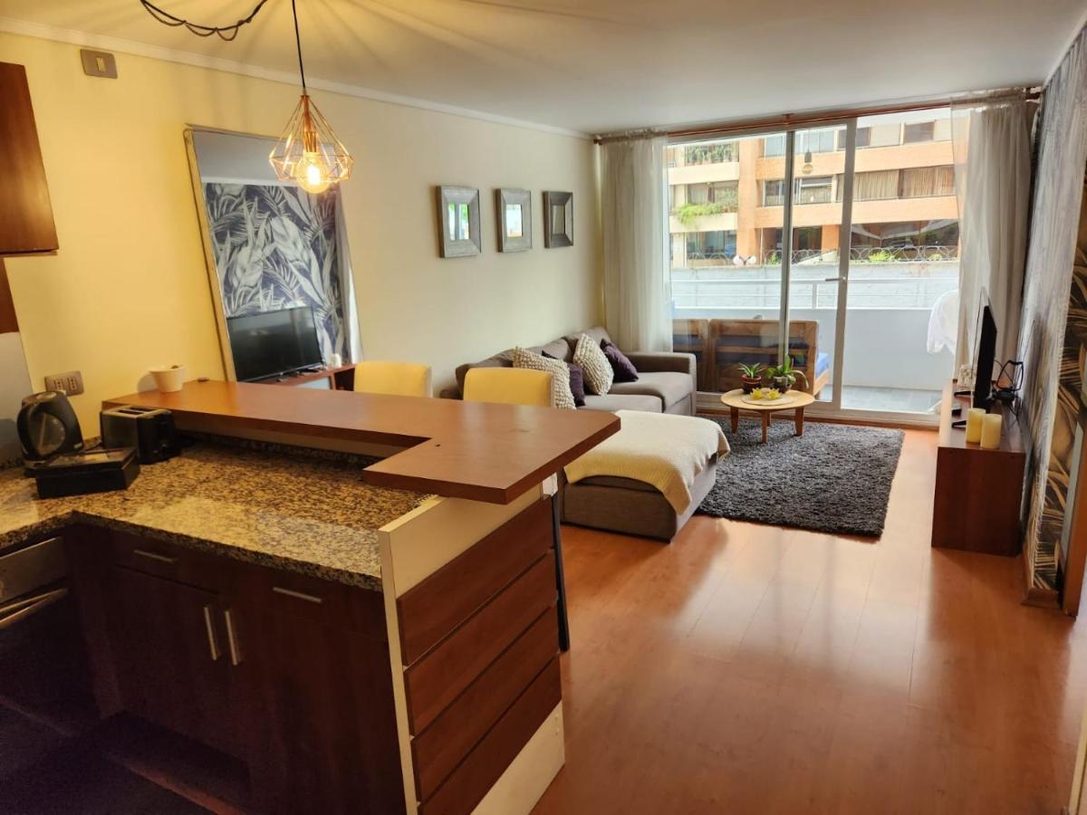 Căn hộ Alto Condes - A Pasos Del Mall - Excelente Y Comodo Departamento P/2 Personas Santiago