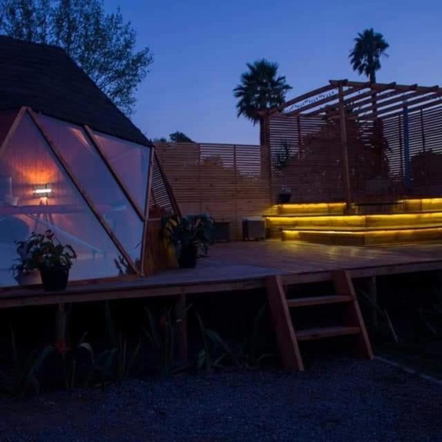 Domos Kupellon Love hotel