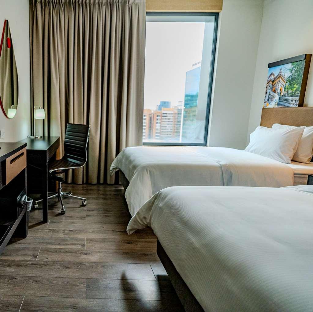 Hotel Hampton By Hilton Condes Santiago