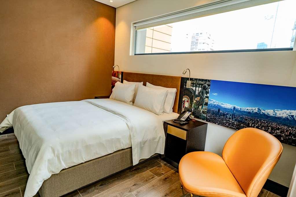 Hampton By Hilton Condes