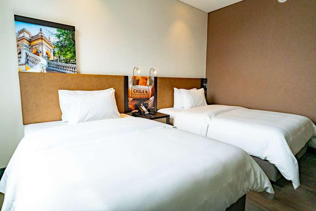 Hampton By Hilton Condes Hotel *