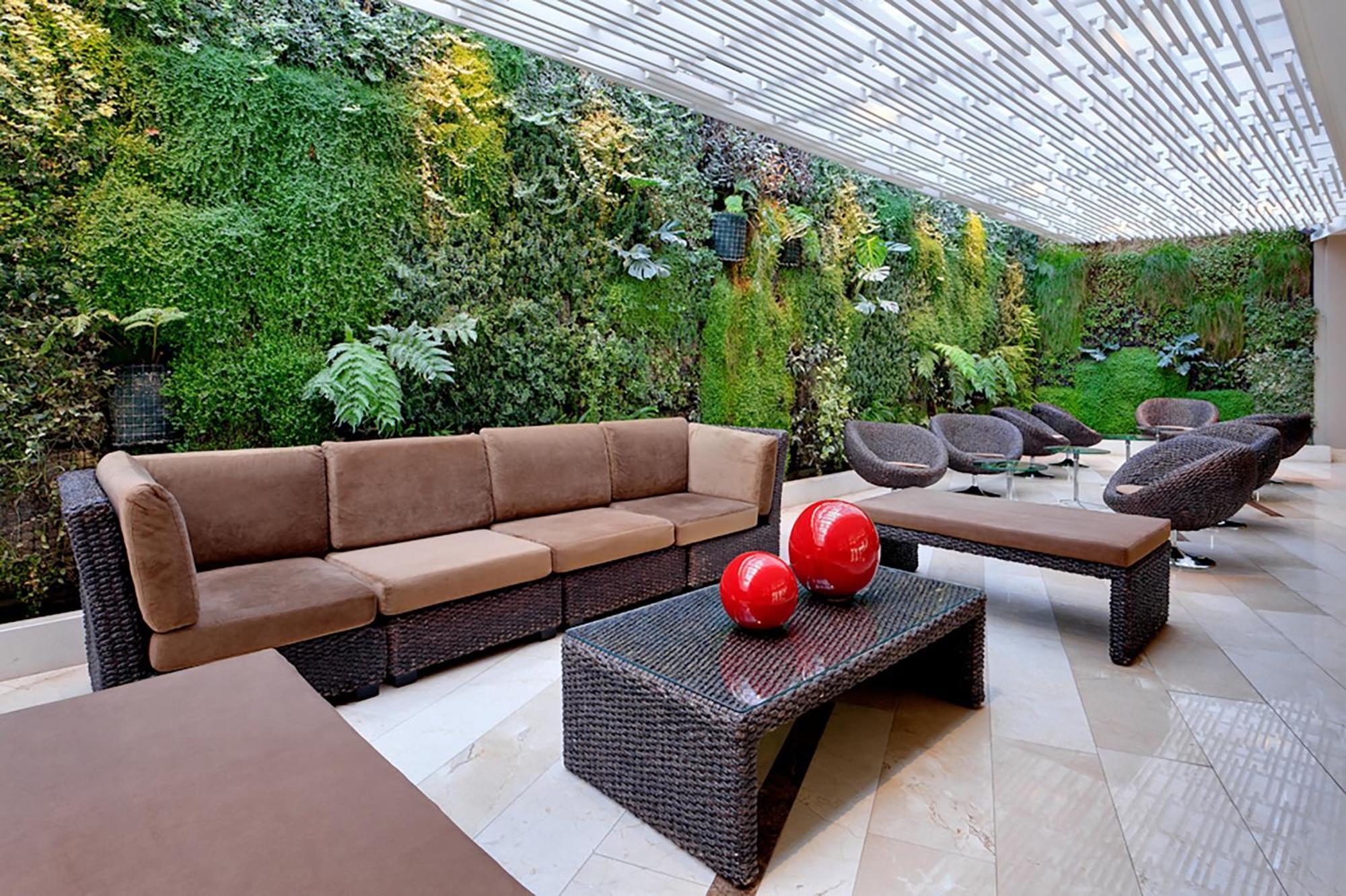 Intercontinental By Ihg Hotel