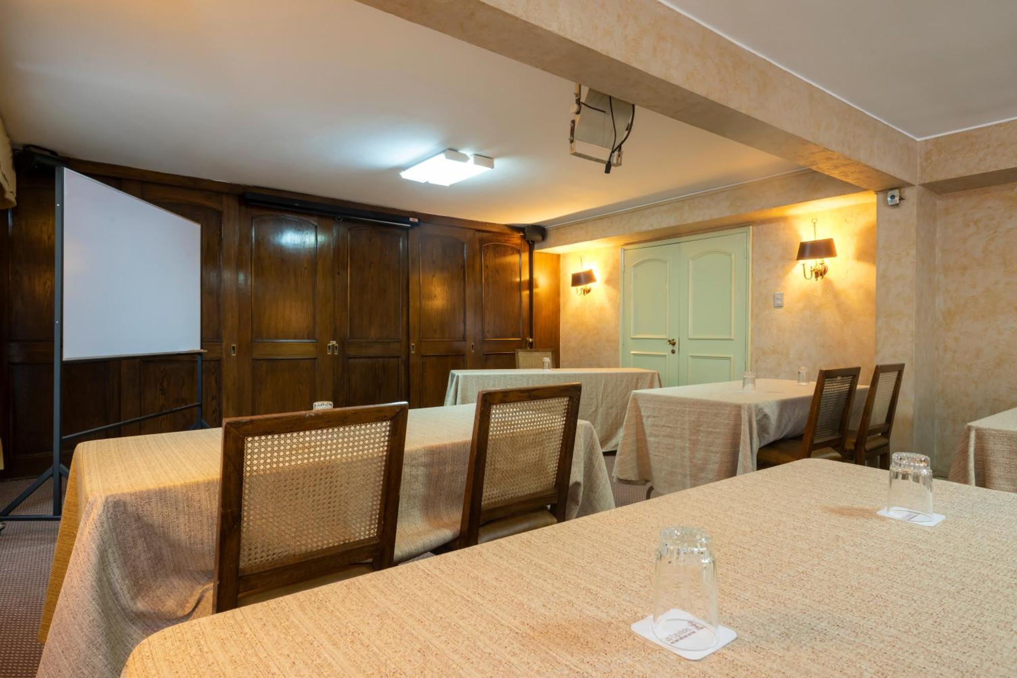 Teclados Hotel 3*