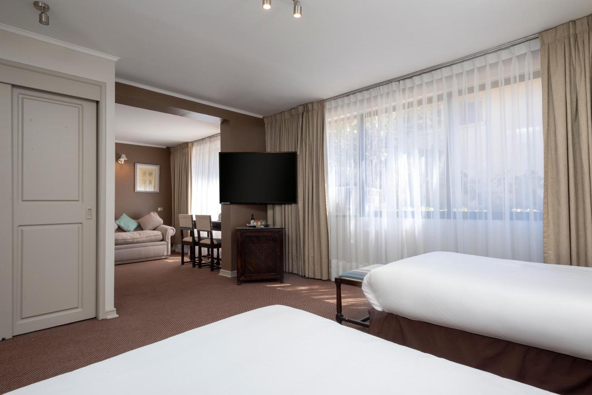 Teclados Hotel Santiago