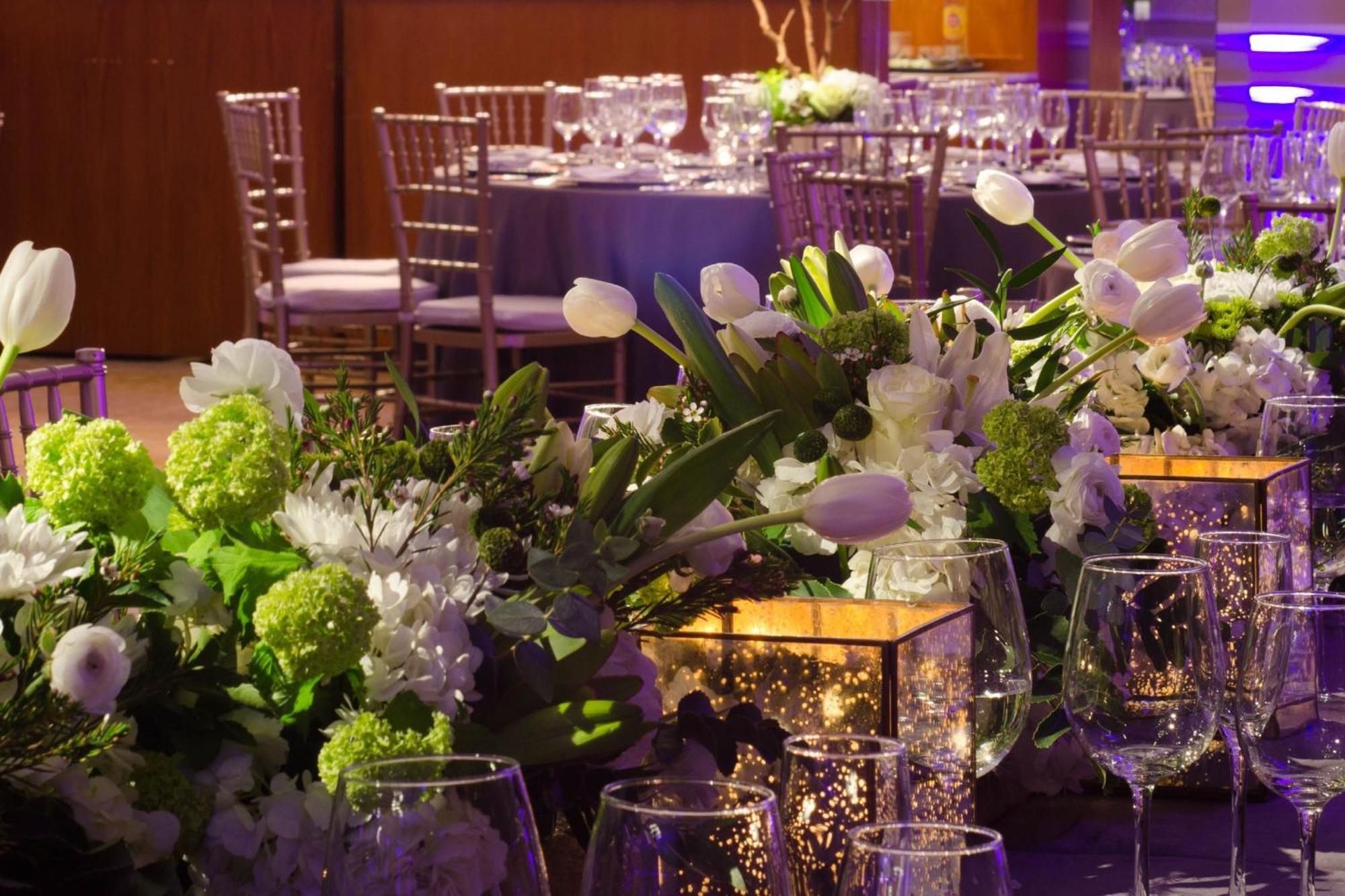 The Ritz-carlton, Hotel