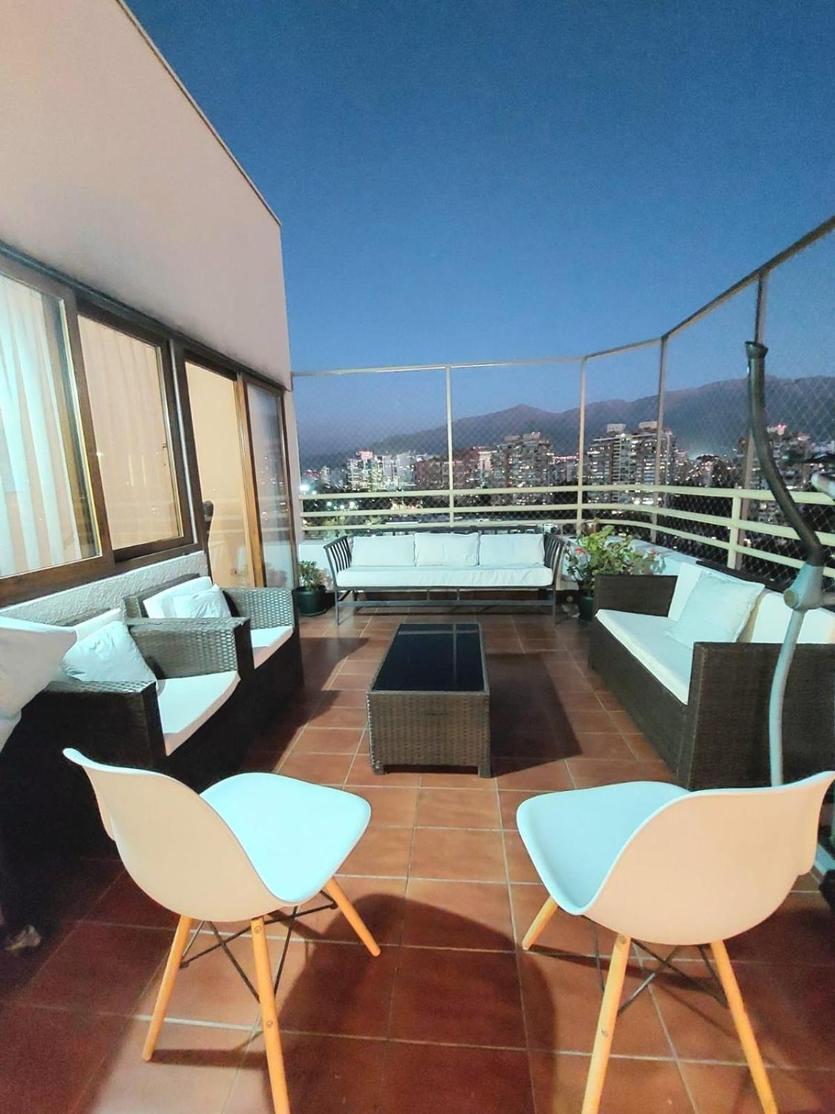 Apartment Hermoso Depto En Condes Parque Arauco, 10 Personas *