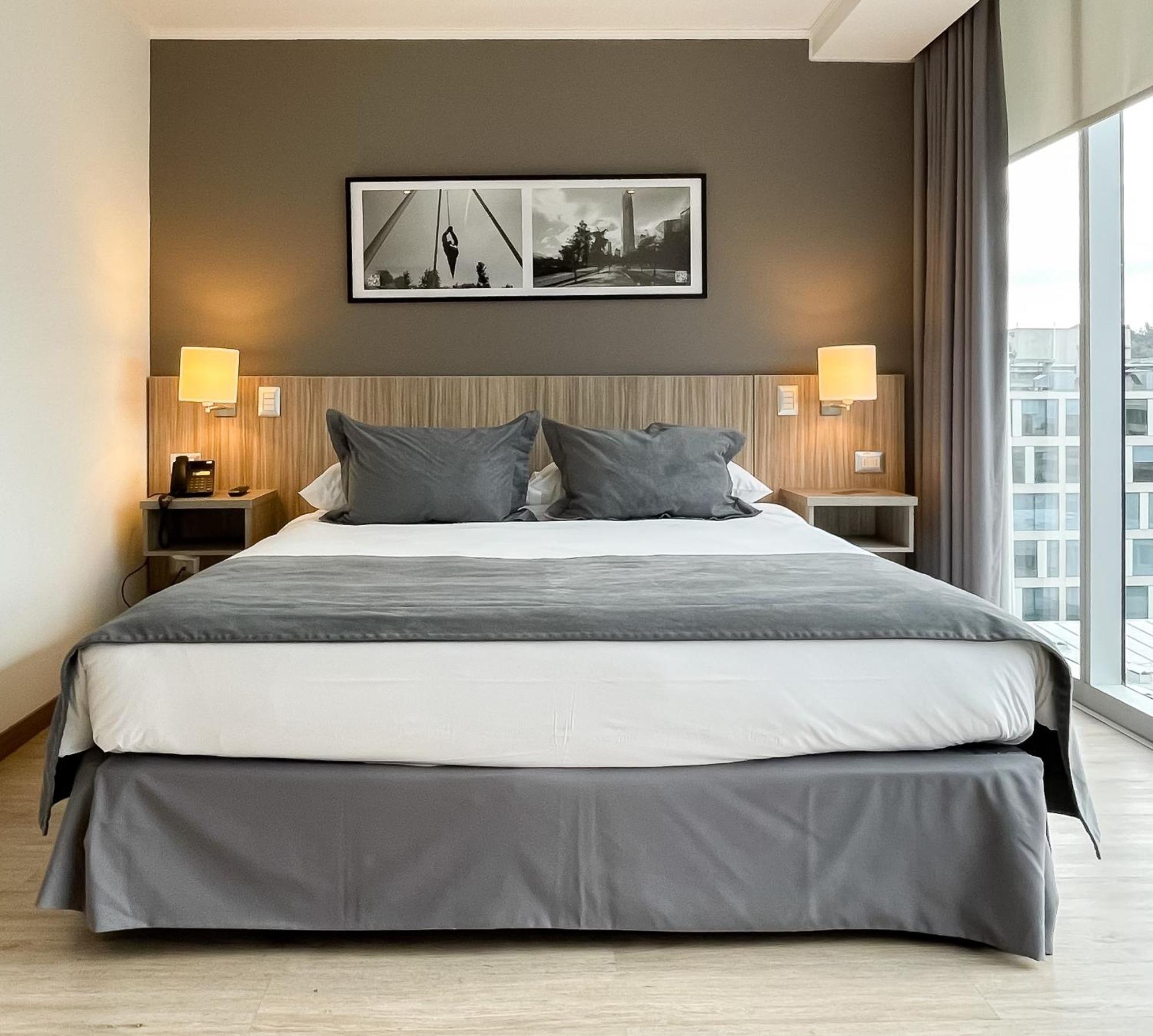 Hotel Capital Bellet Santiago