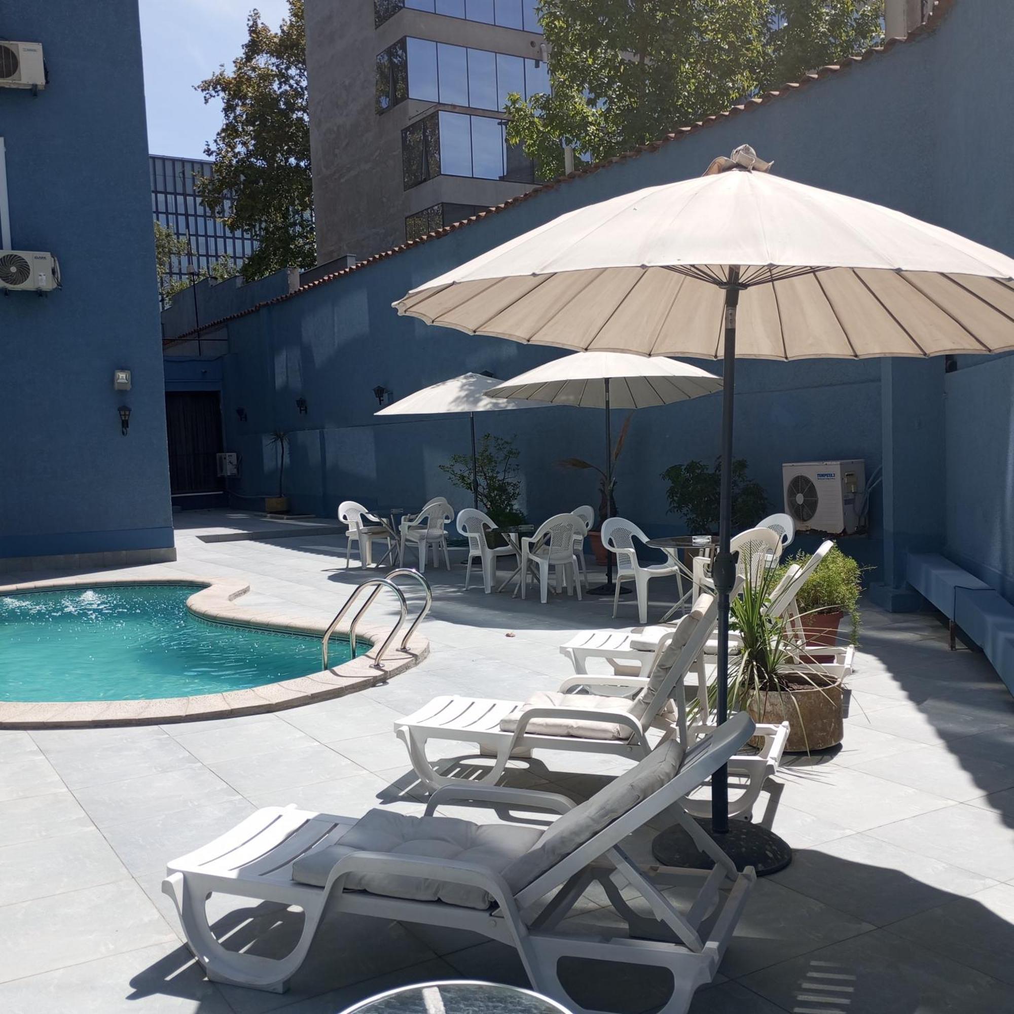 Alcala Del Rio Khách sạn 3*
