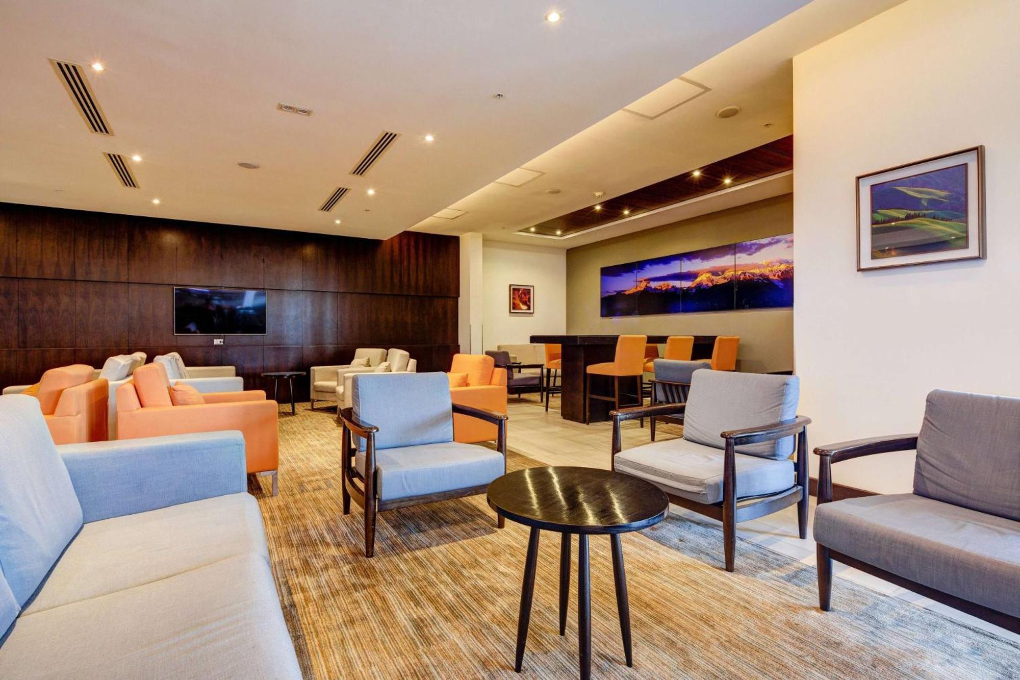 La Quinta By Wyndham Aeropuerto