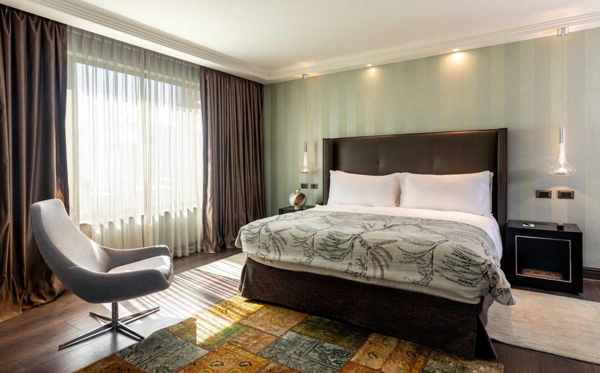 Intercontinental By Ihg 5* Santiago