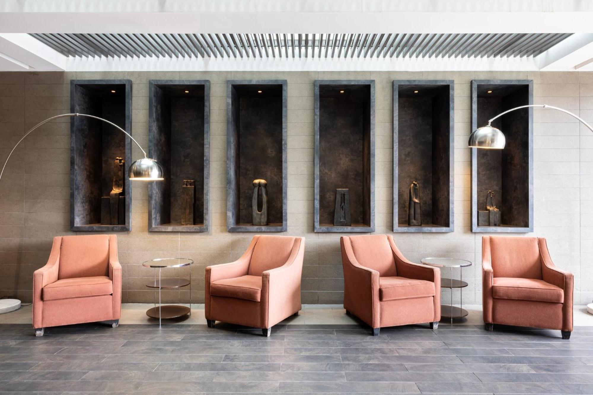 - Airport Terminal By Ihg Hotel Santiago
