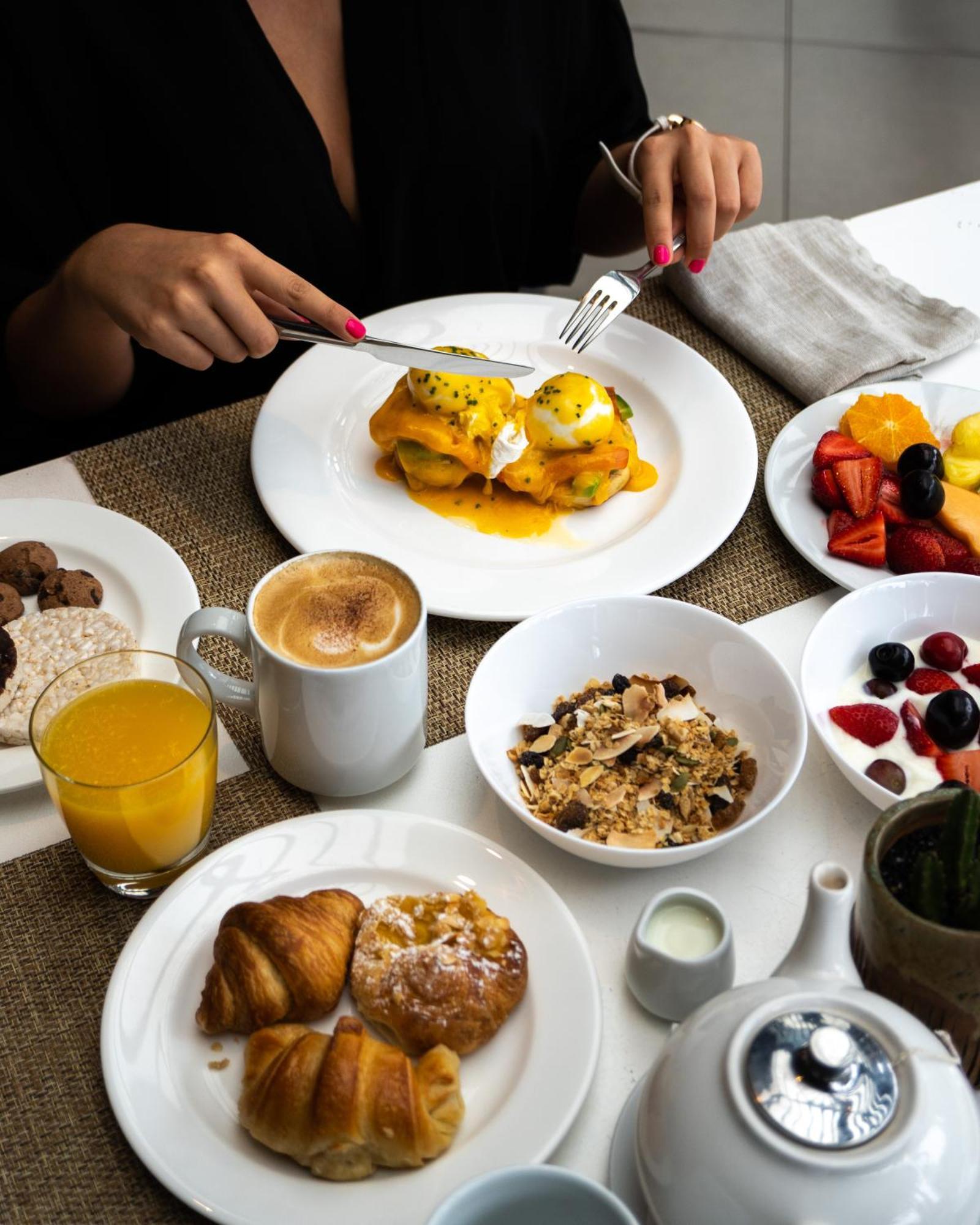 The Ritz-carlton,
