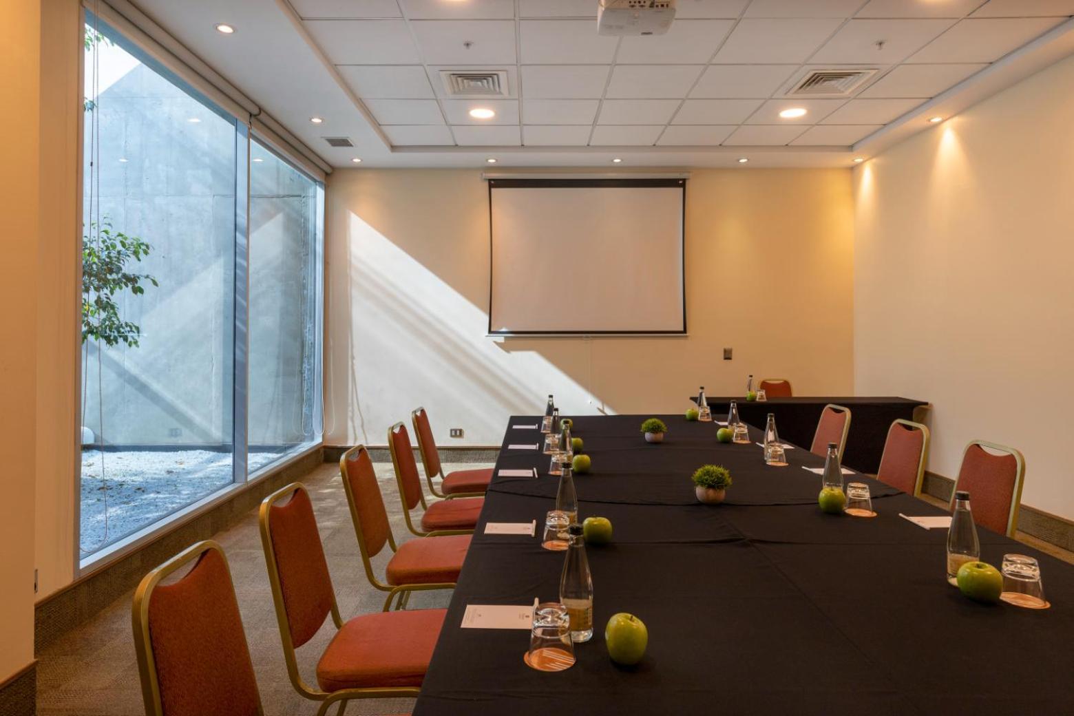 Western Premier Marina Condes 4* Santiago