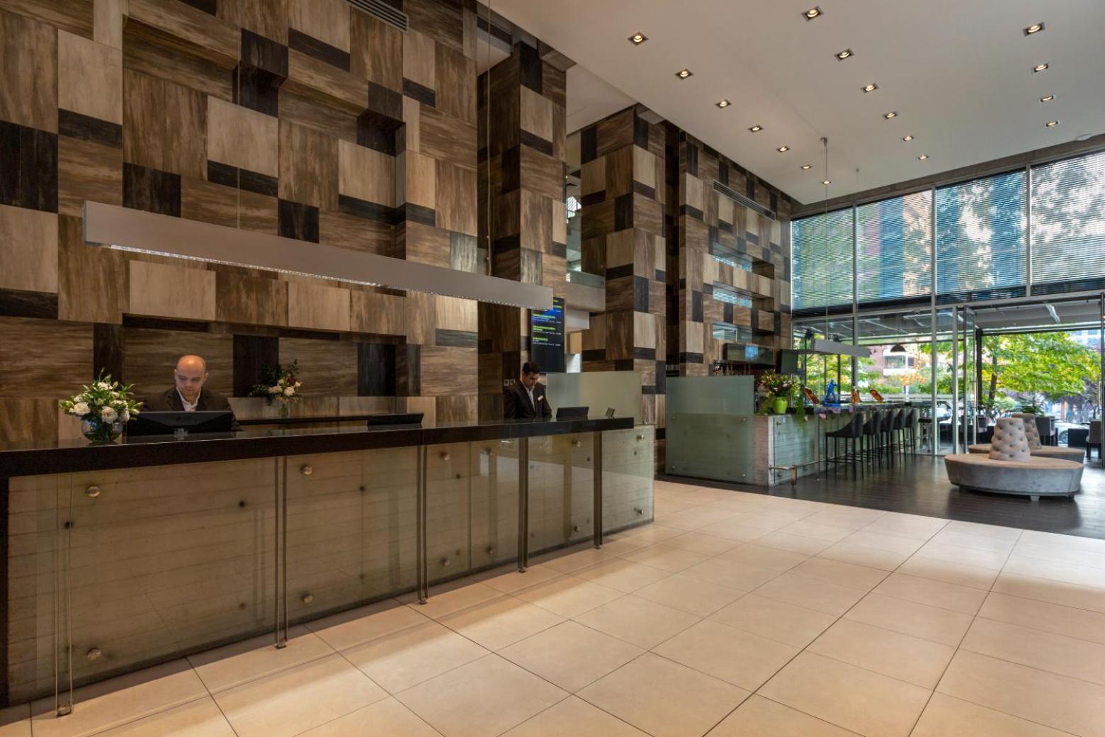 Hotel Western Premier Marina Condes Santiago