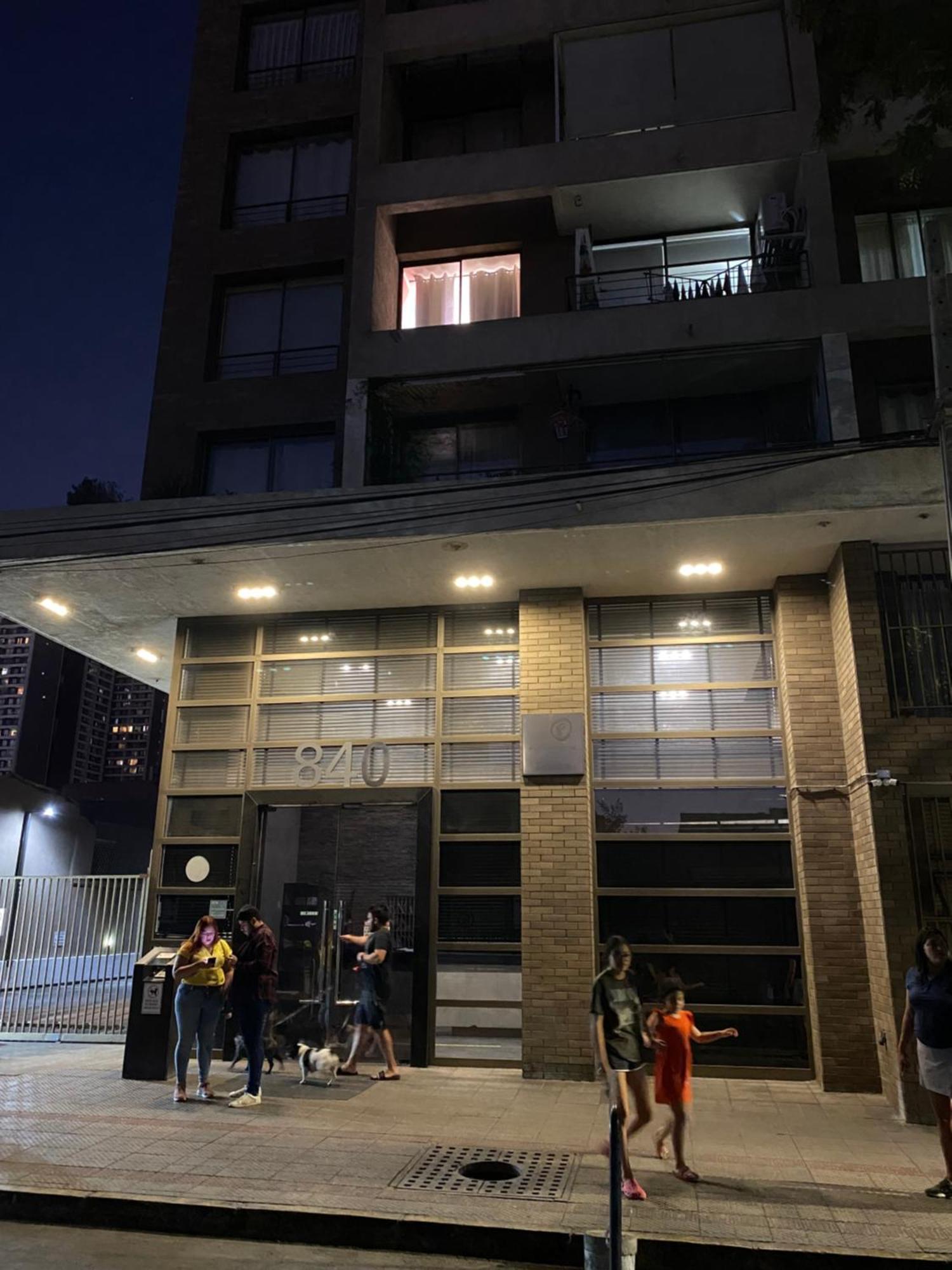 Amoblados Myk Metro Irarrazabal Apartamento *
