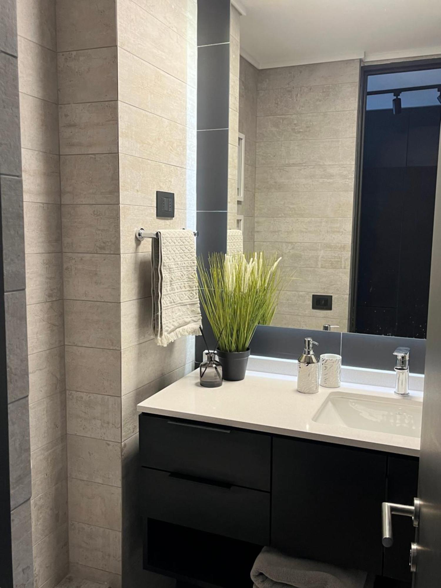 Apartamento Lindo Departamento A Pasos De Clinica Condes 2