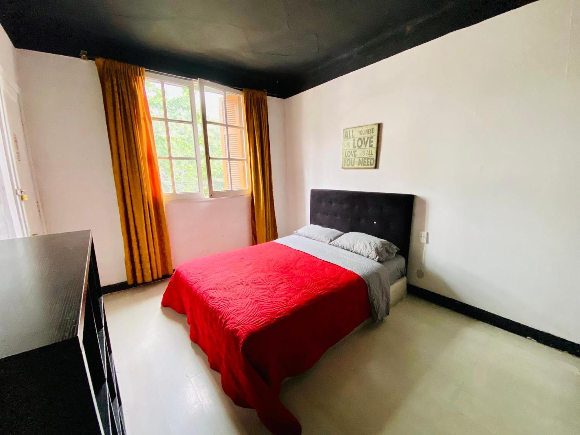 Hostel Urbano *