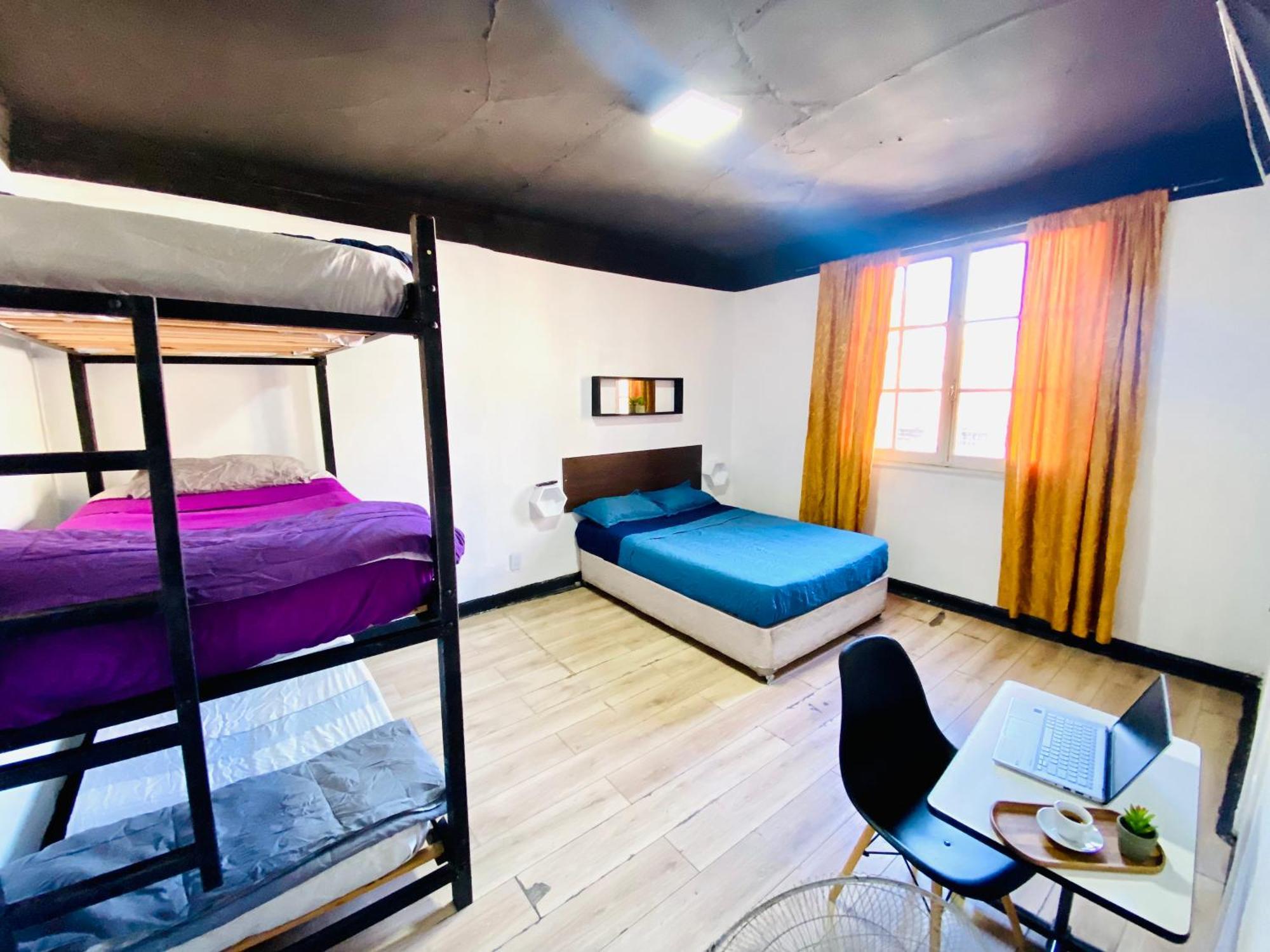 Urbano Hostel