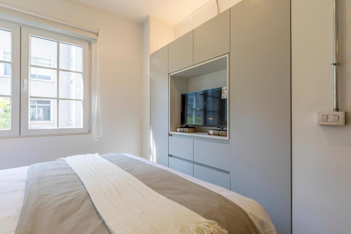 Apartment Hom I En La Calle Monjitas Corazon De Santiago