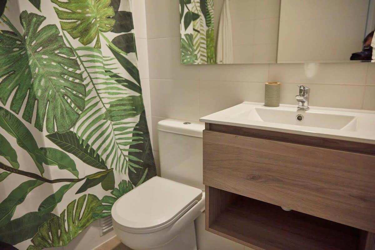 Apartment Hom I Amplio Y Comodo Depto 2d2b En Centro Santiago