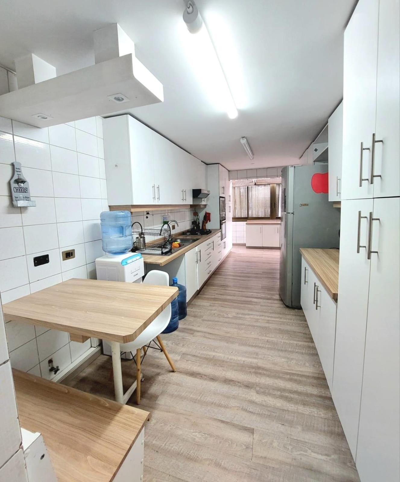 Hermoso Depto En Condes Parque Arauco, 10 Personas Apartment Santiago