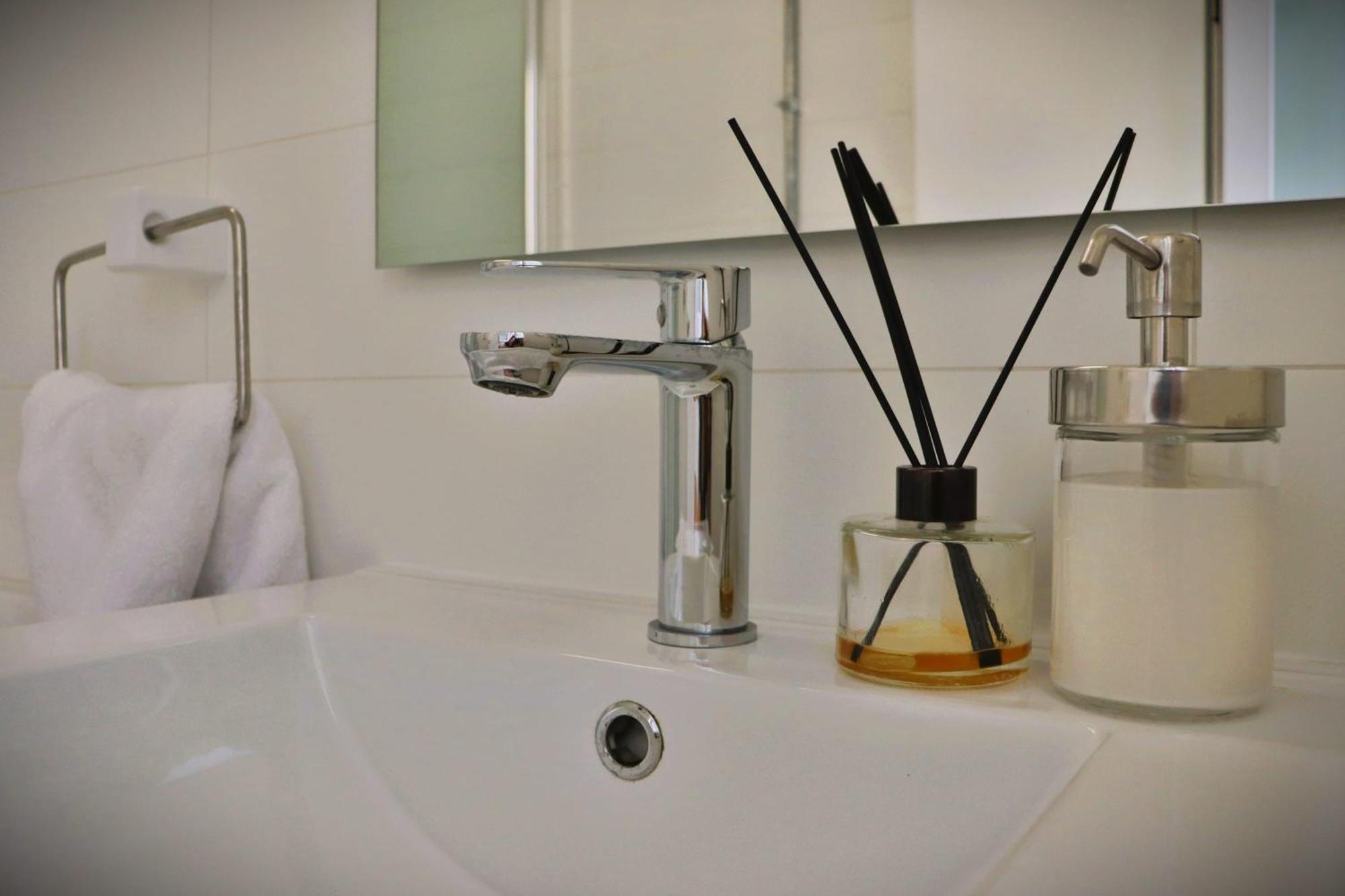 Apartamento Hom I Luminoso En Calle Monjitas, Santiago