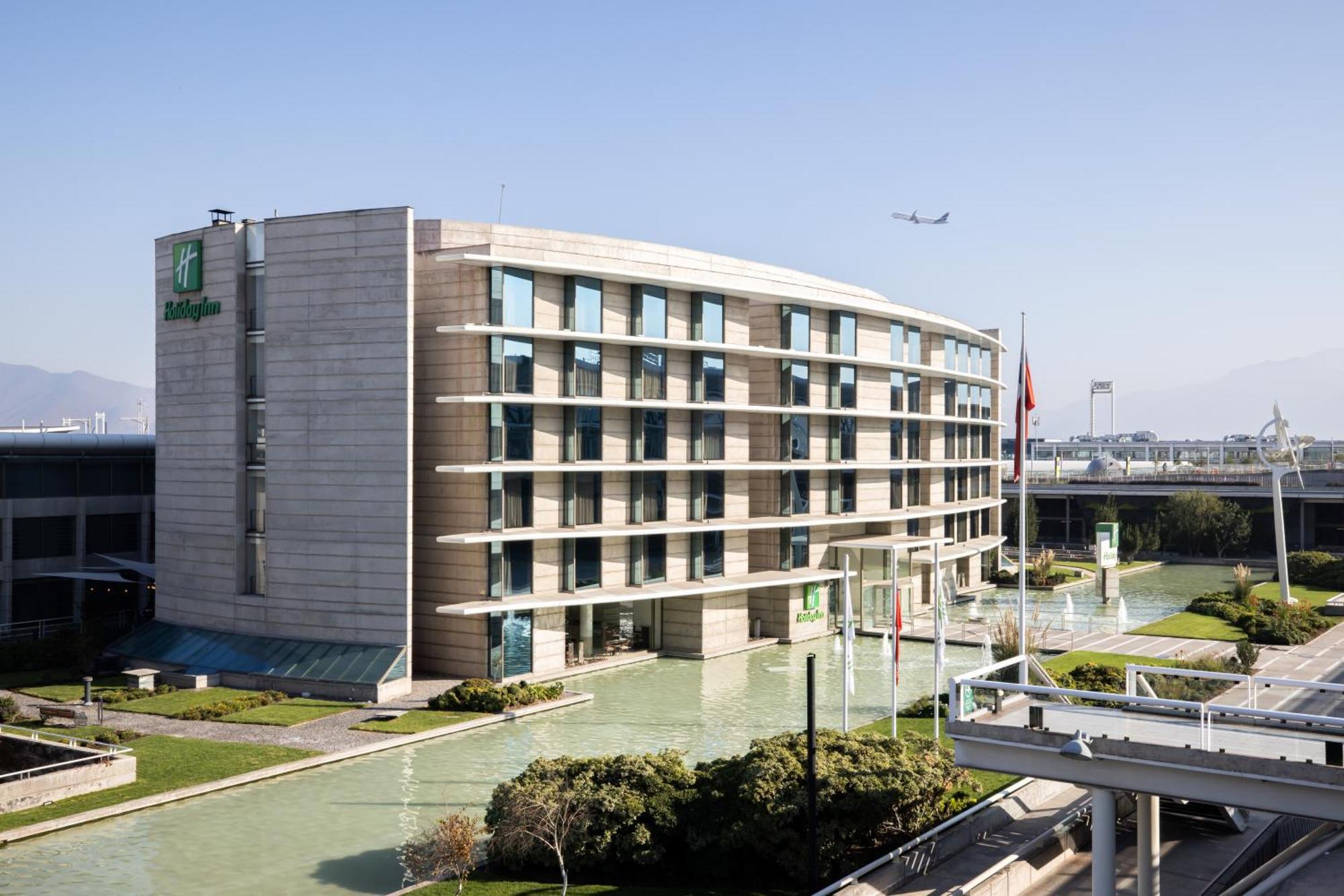 Hotel - Airport Terminal By Ihg Santiago