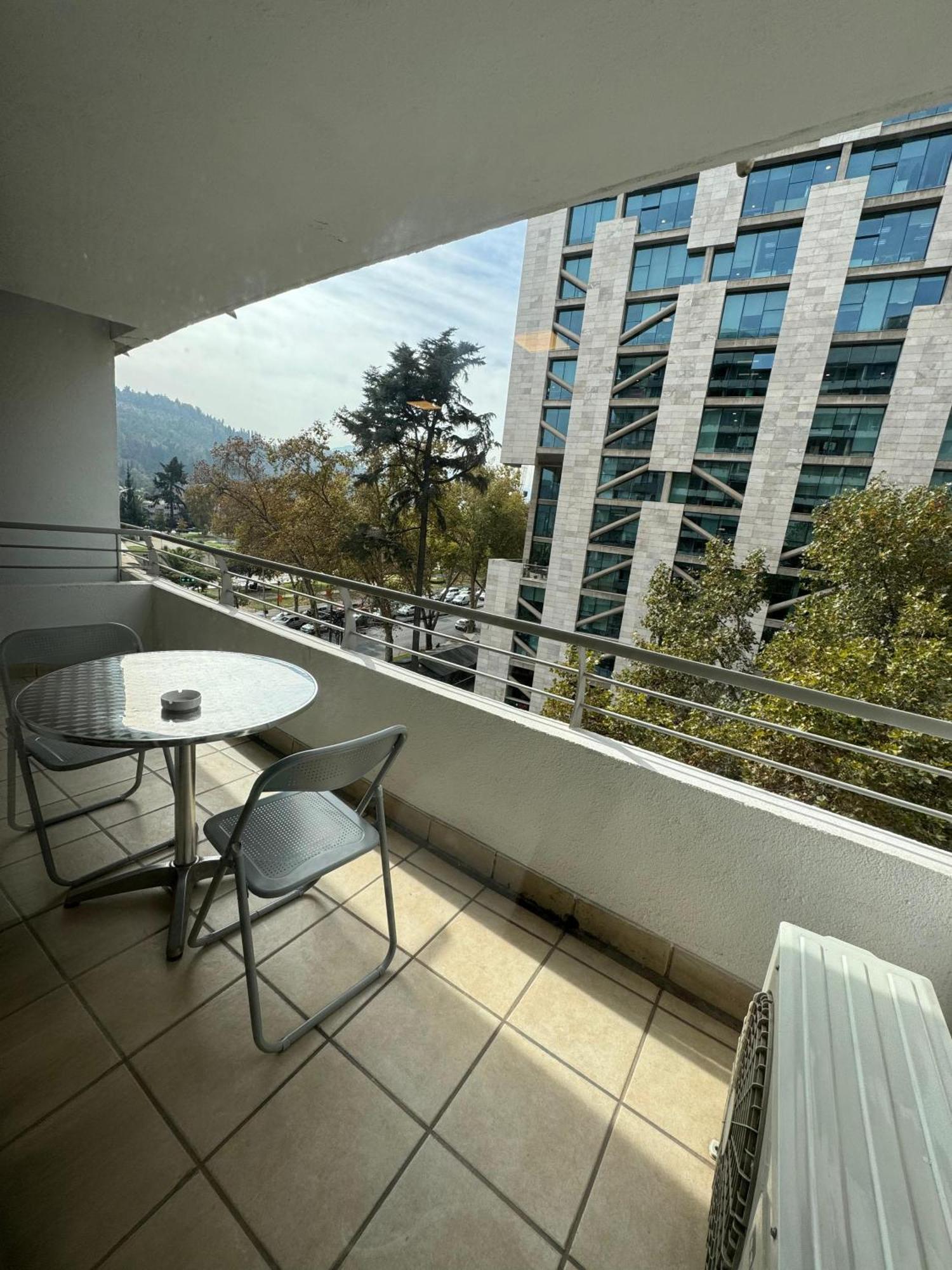 Lyon Khách sạn hẻo lánh 3*