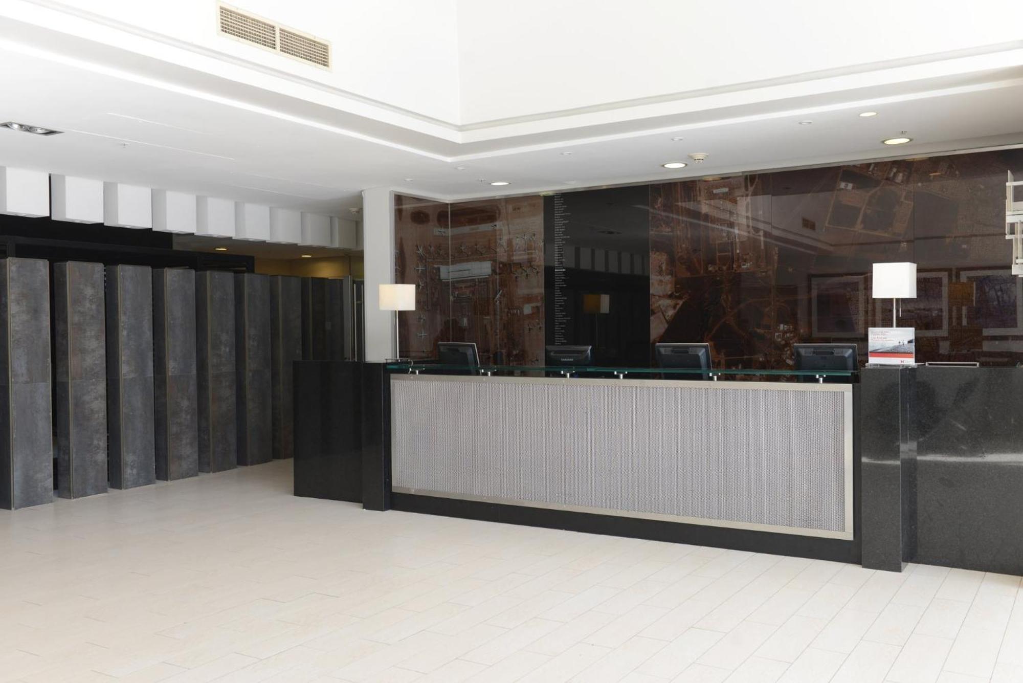 Hotel - Airport Terminal By Ihg Santiago