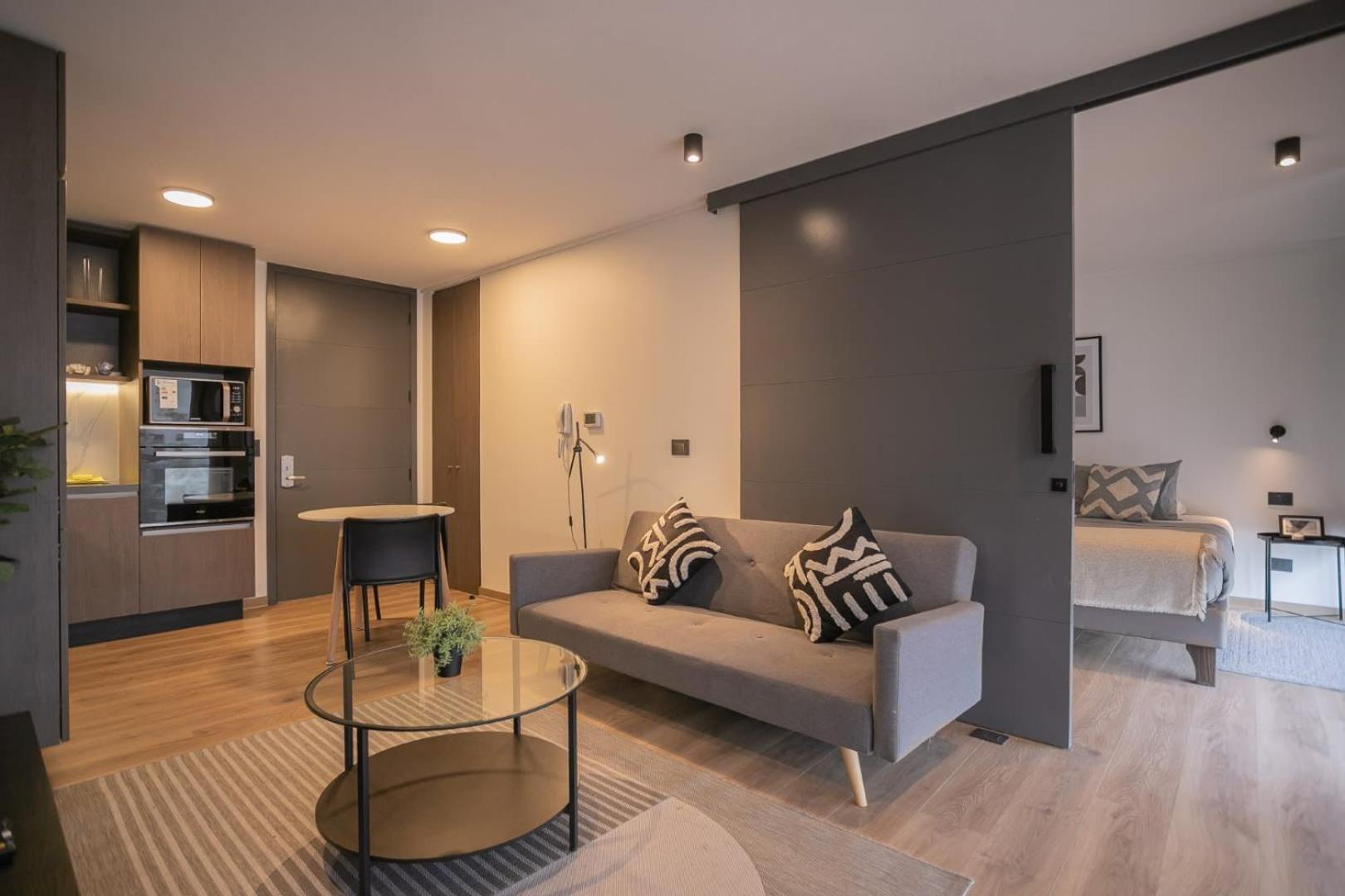 Apartamento Refinado Deparamento En Sector El Golf *