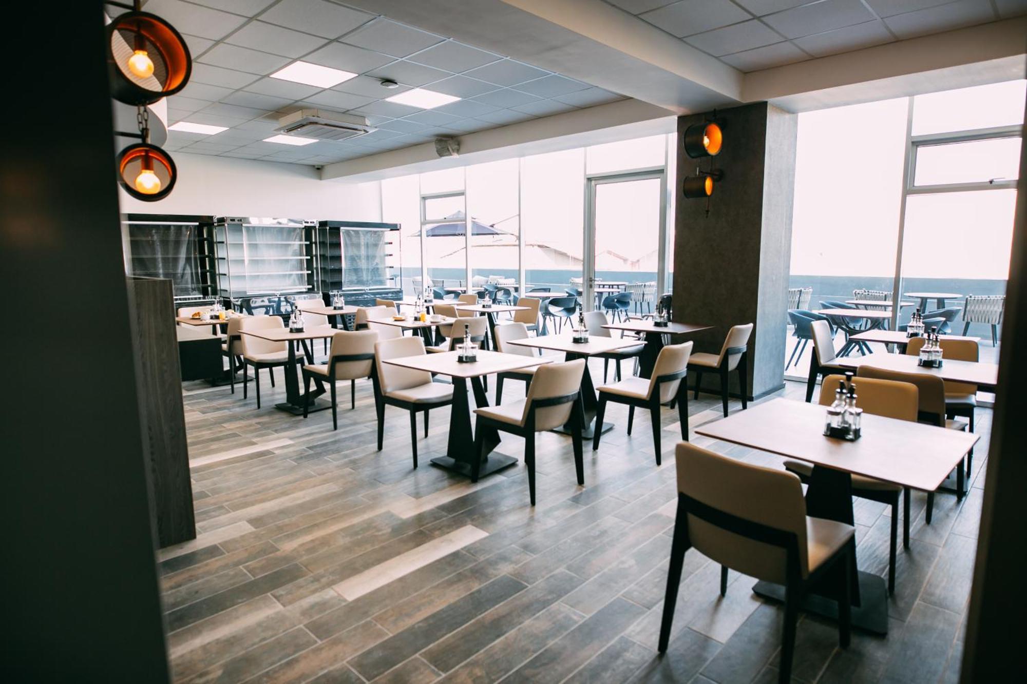 Hw High Wellness Khách sạn