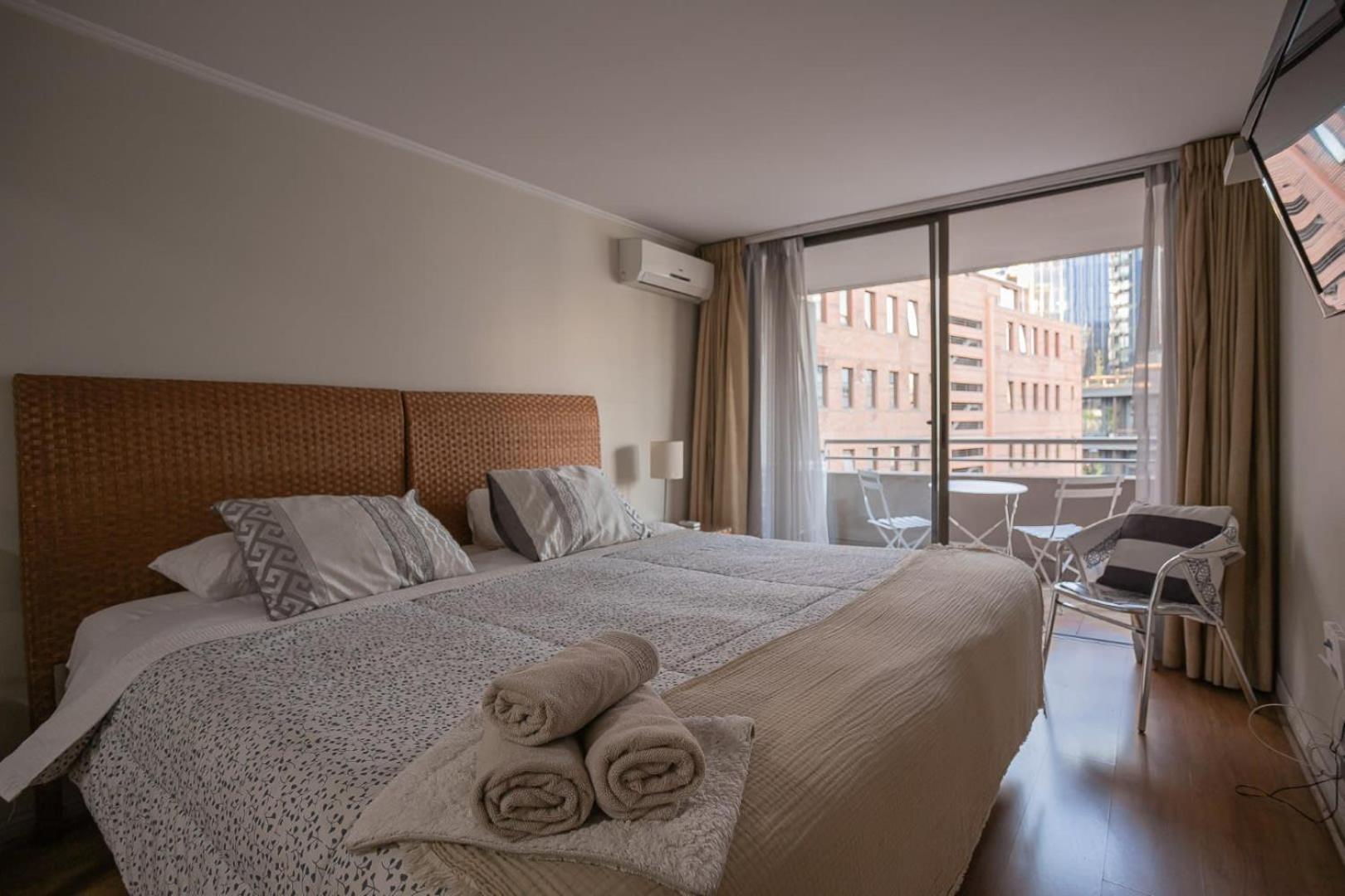 Apartment Spectacular In El Golf Area Santiago