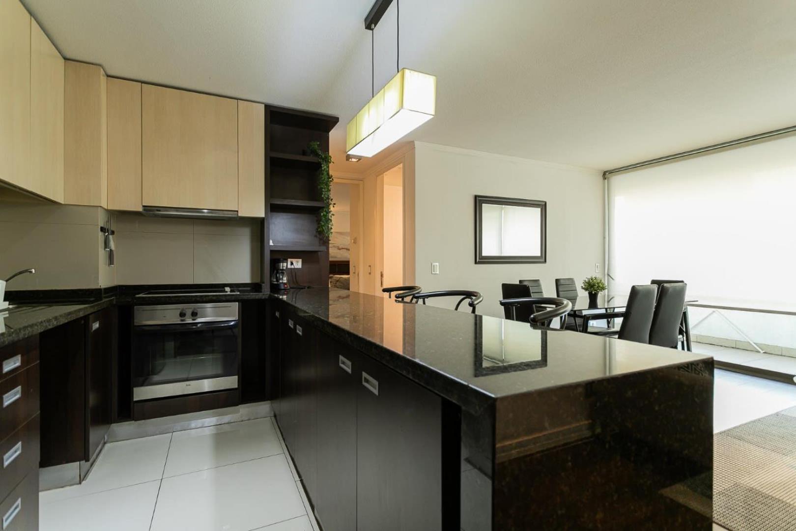 Spacious Steps Away From Parque Arauco Apartment