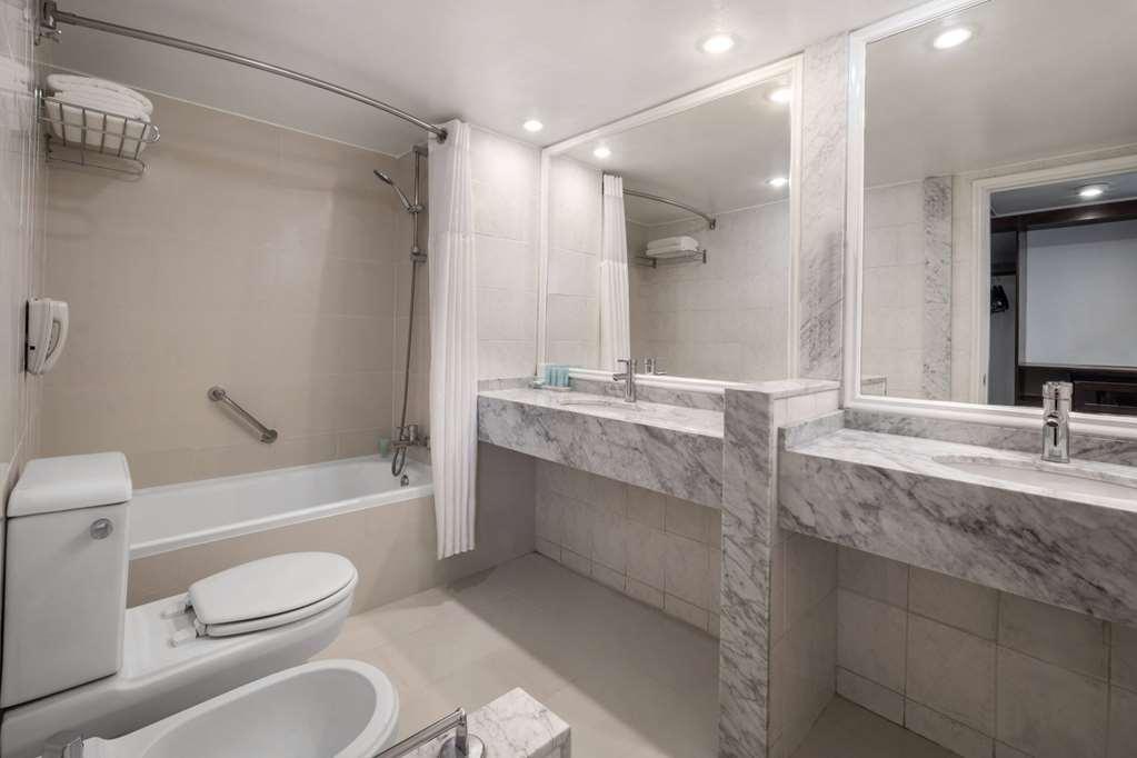 Wyndham Garden Hotel