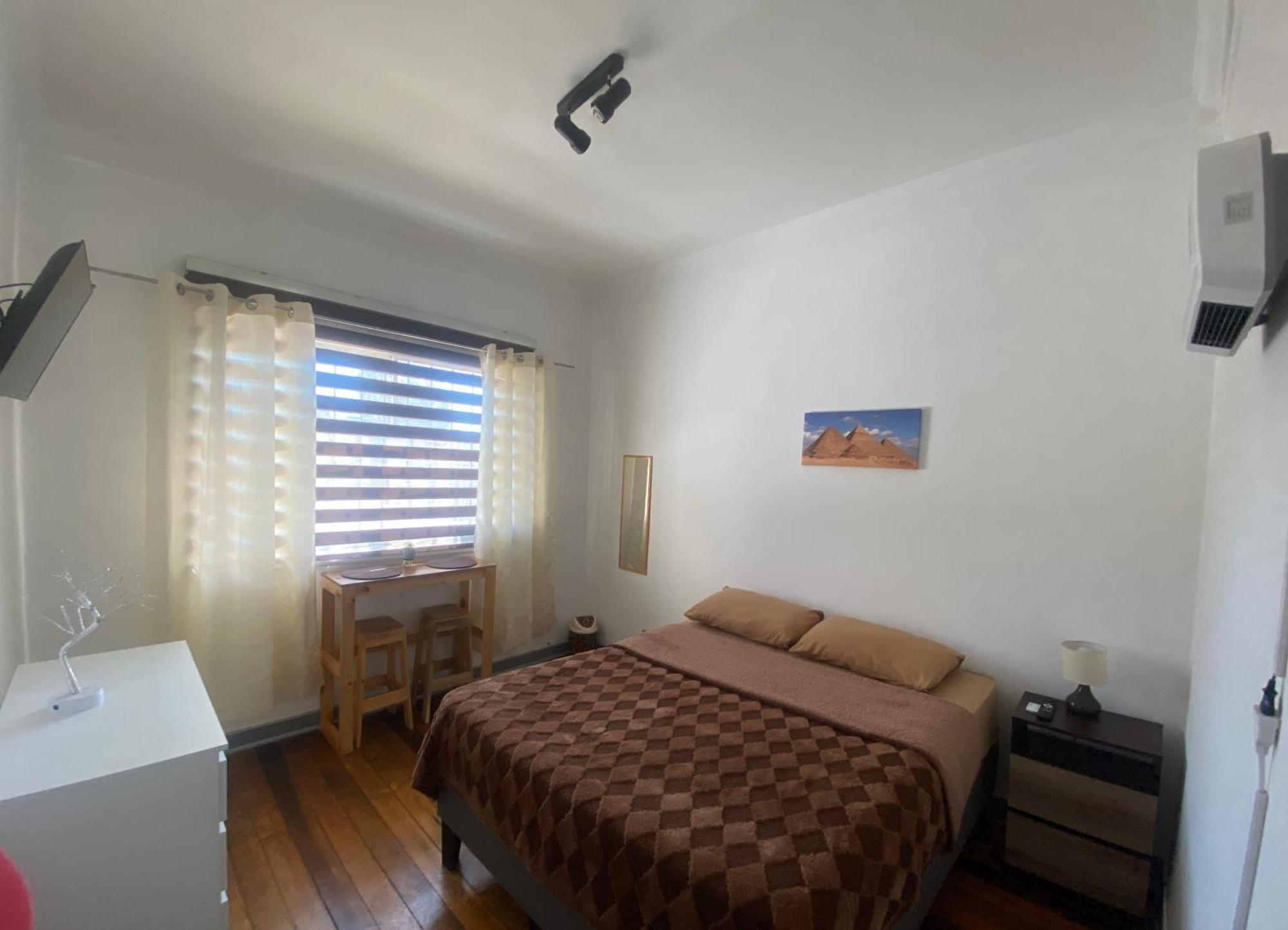 3 Con Bano Compartido En Providencia Casa Nhà khách Santiago