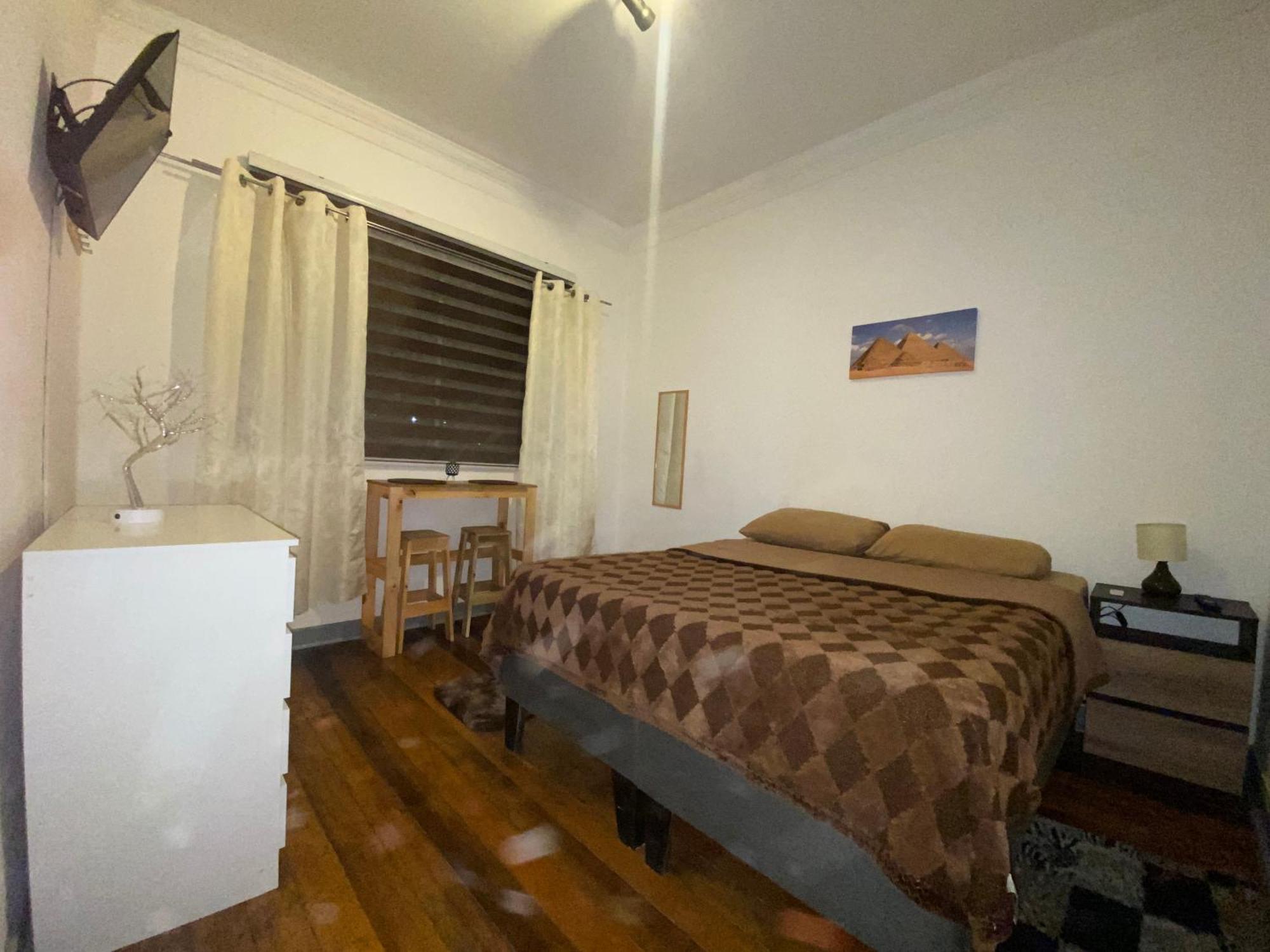 3 Con Bano Compartido En Providencia Casa Nhà khách Santiago