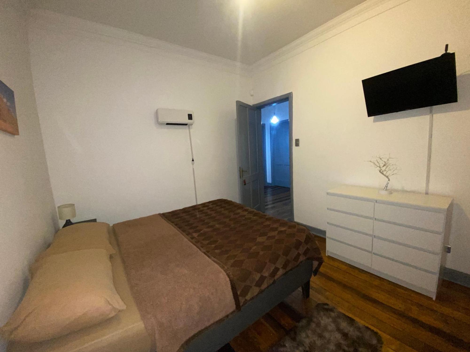3 Con Bano Compartido En Providencia Casa Nhà khách Santiago