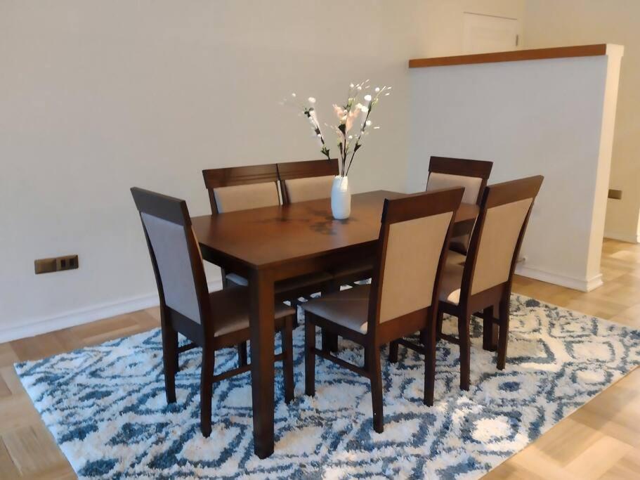 Jardin Privado Familias Y Trabajo Apartment *